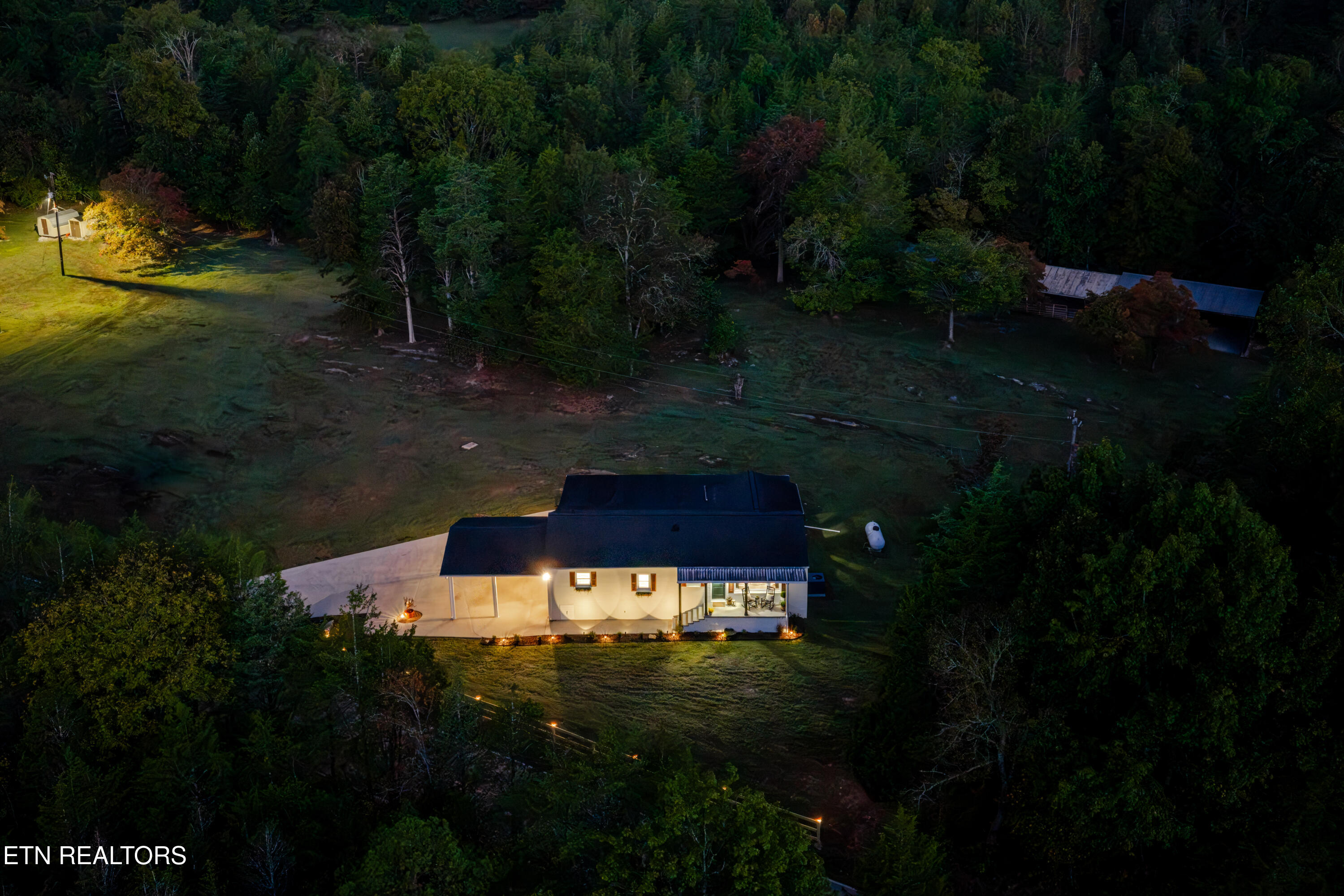 1184 Raccoon Valley Road Maynardville TN 37807