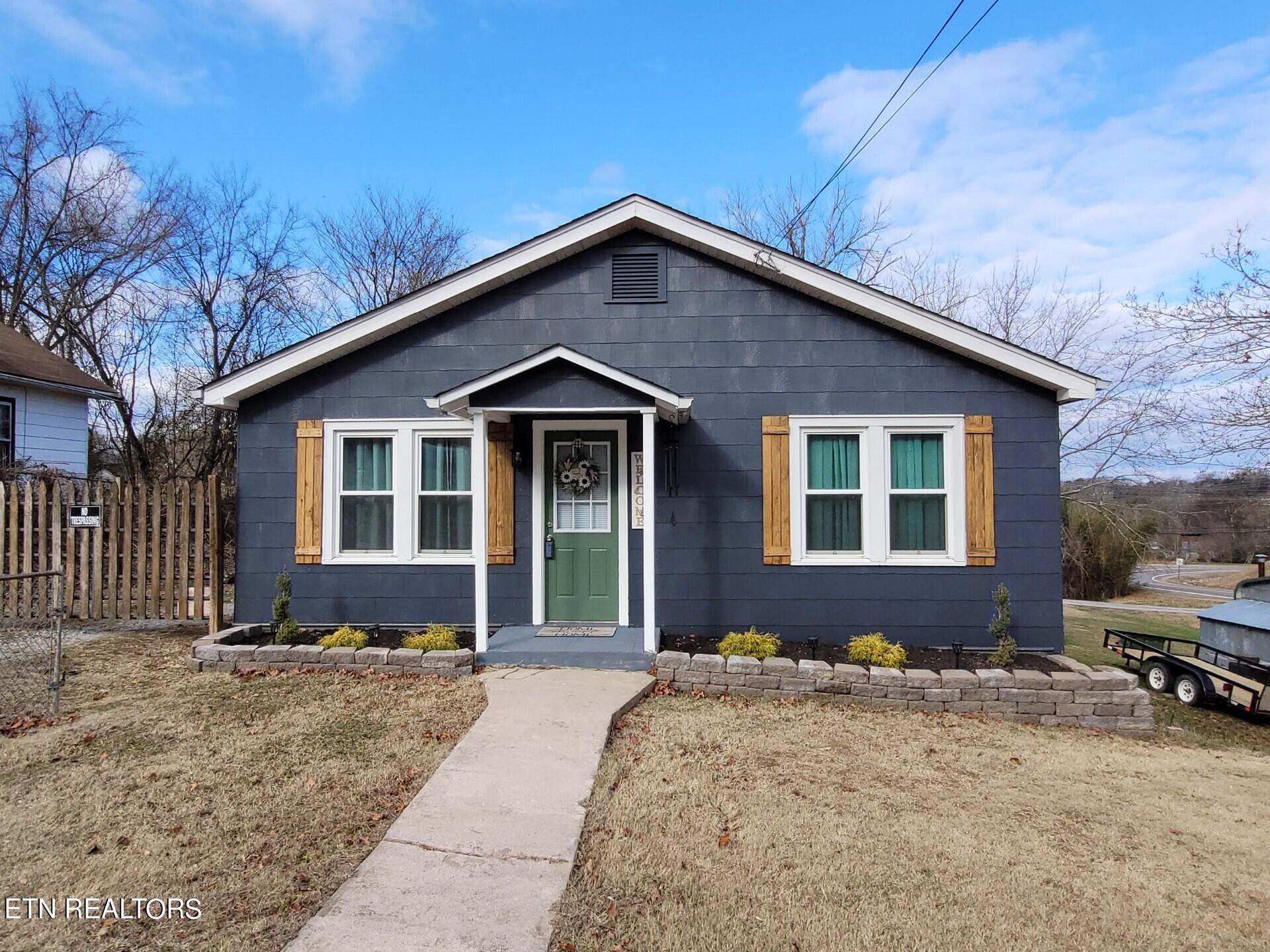 305 N Farnum Street Friendsville TN 37737