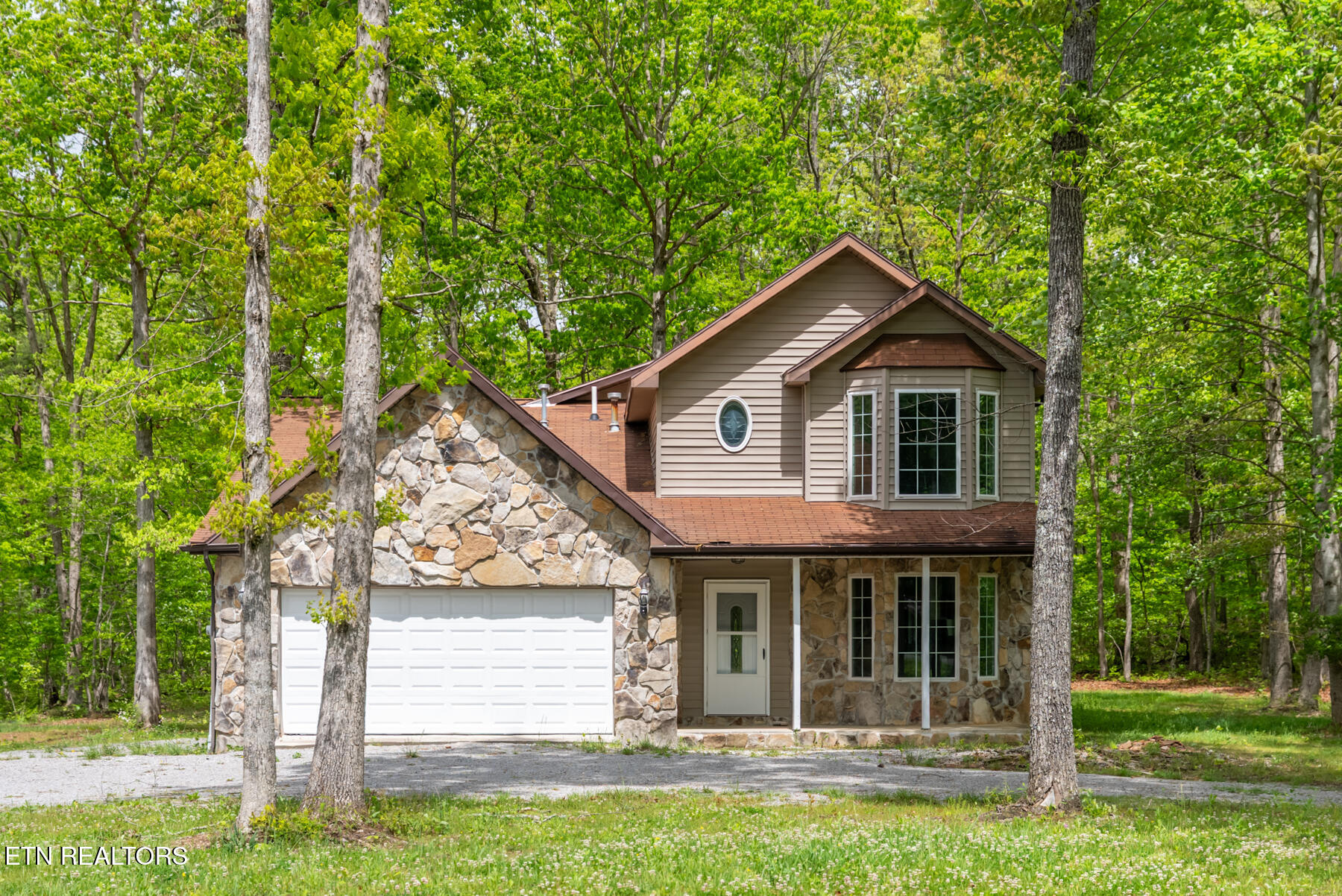 9301 Hondo Drive Crossville TN 38572