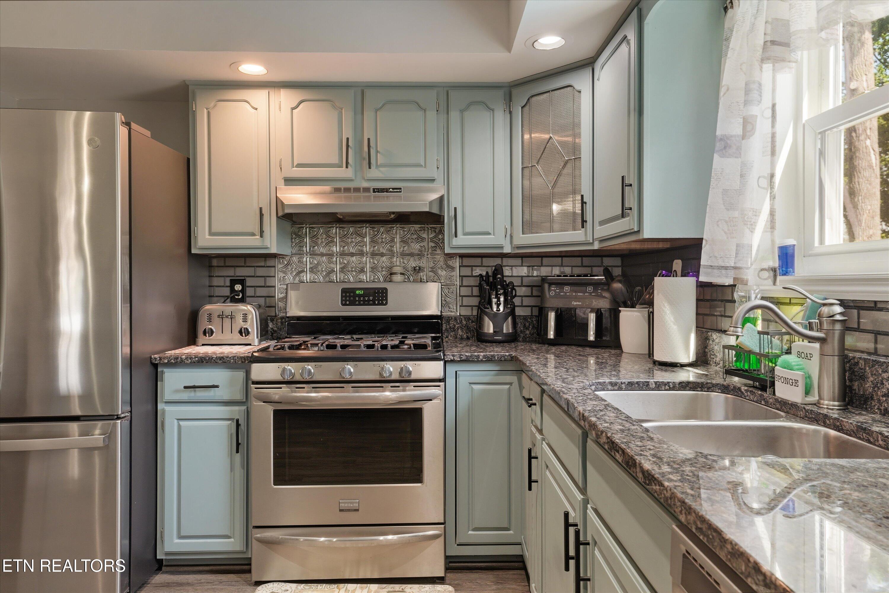 140 Westmoreland Drive Maryville TN 37803