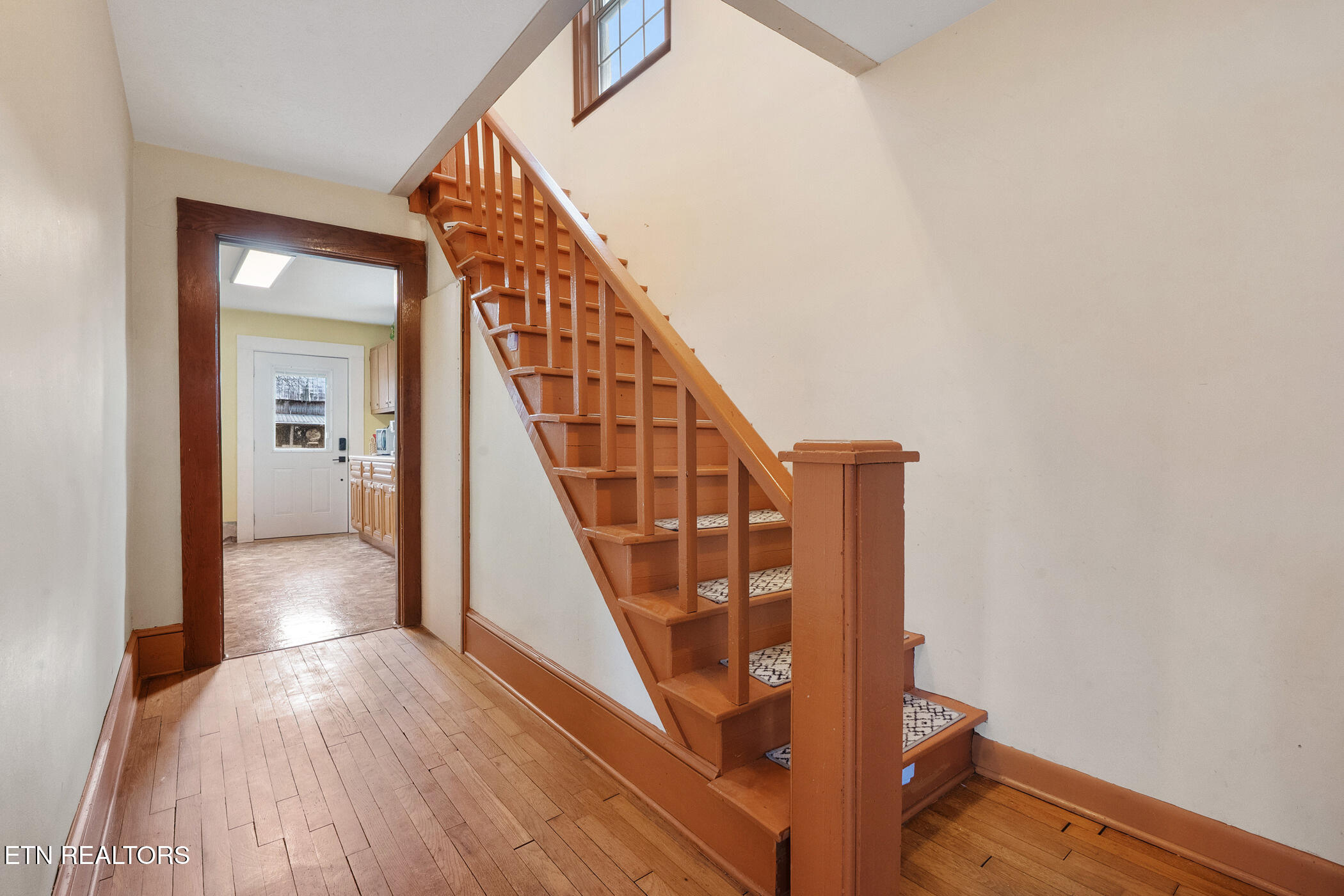 2176 Walnut Street White Pine TN 37890