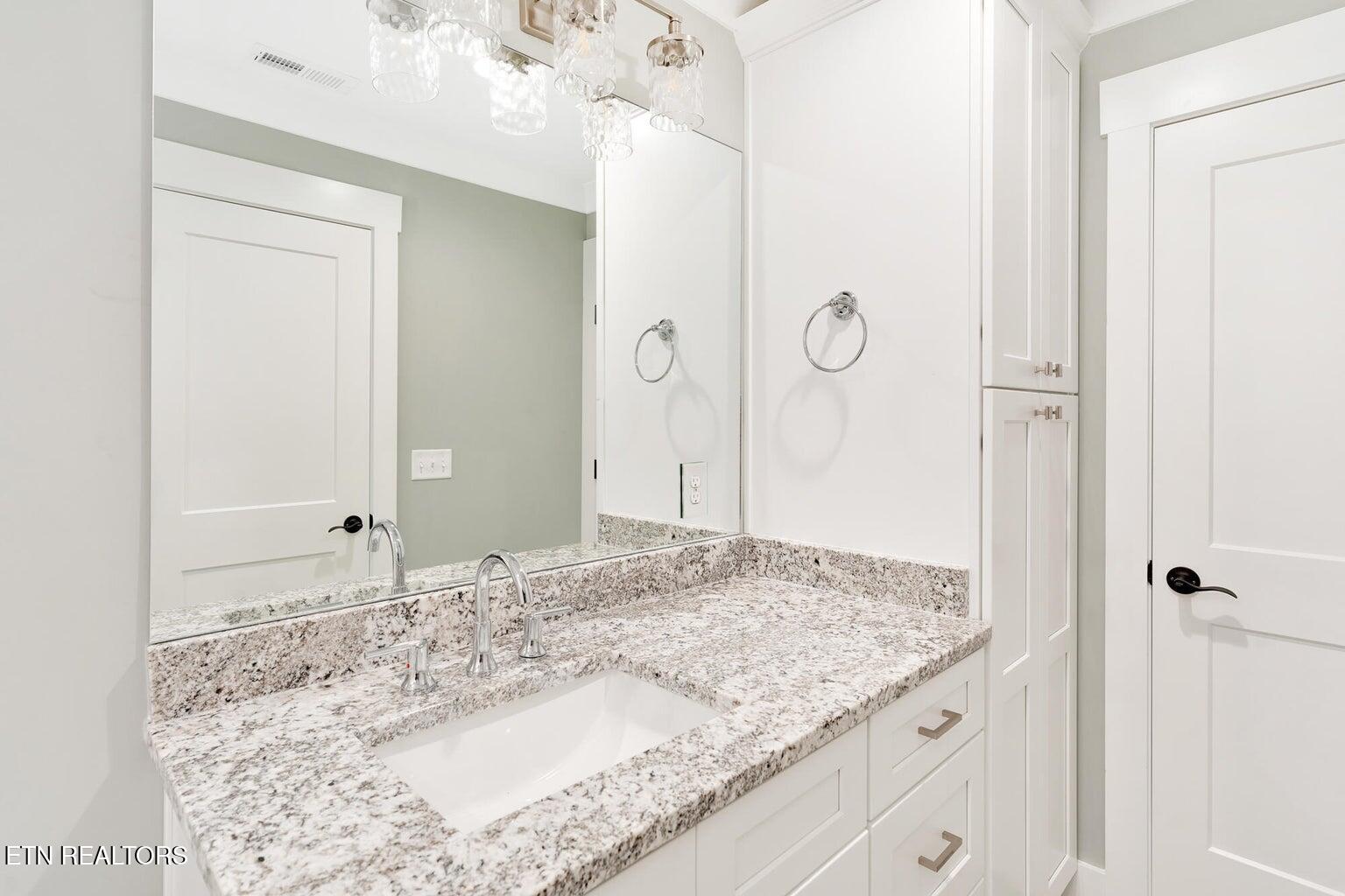 1317 Thomas Avenue Chattanooga TN 37409