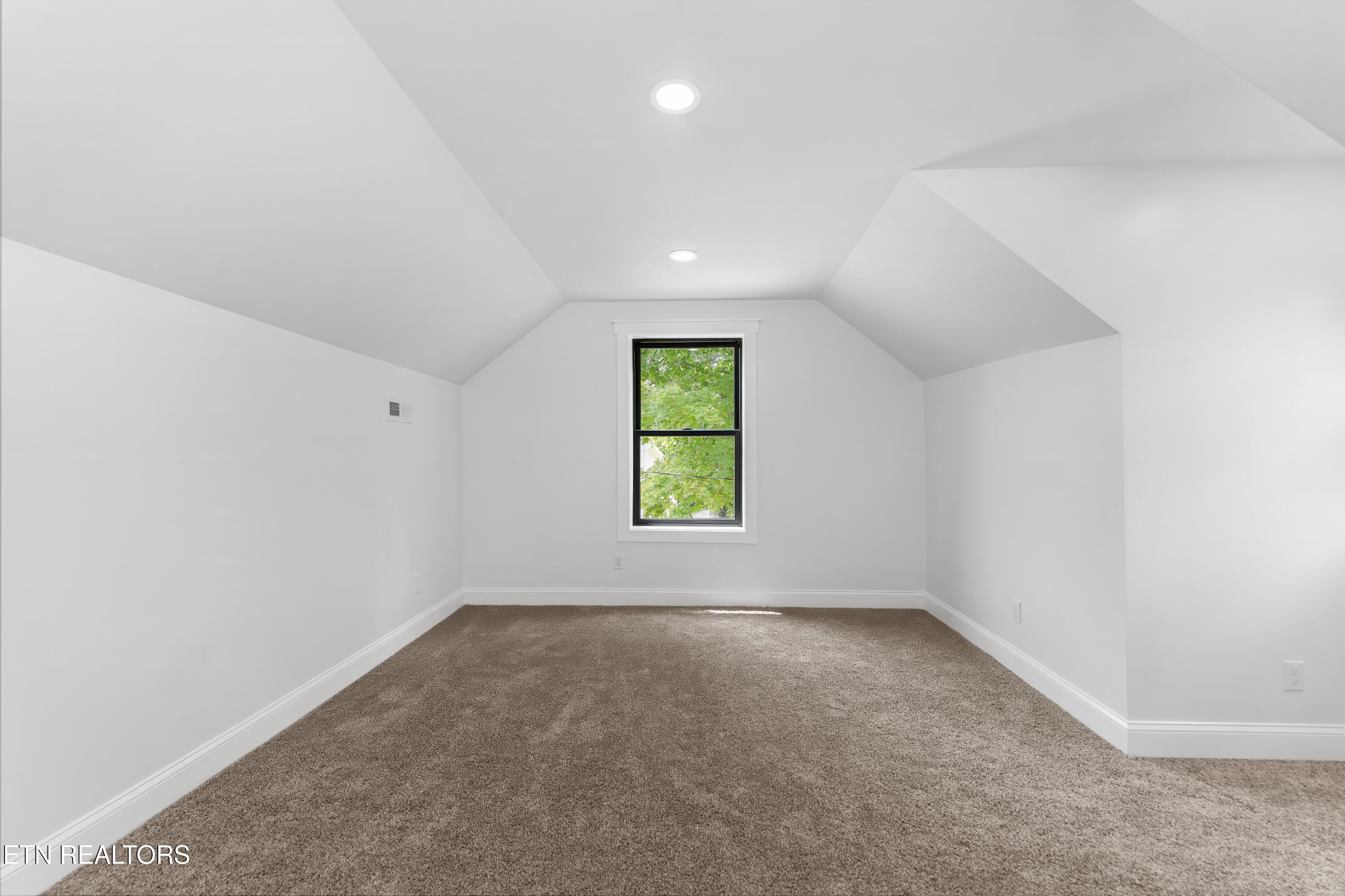 1921 Big Springs Road Maryville TN 37801
