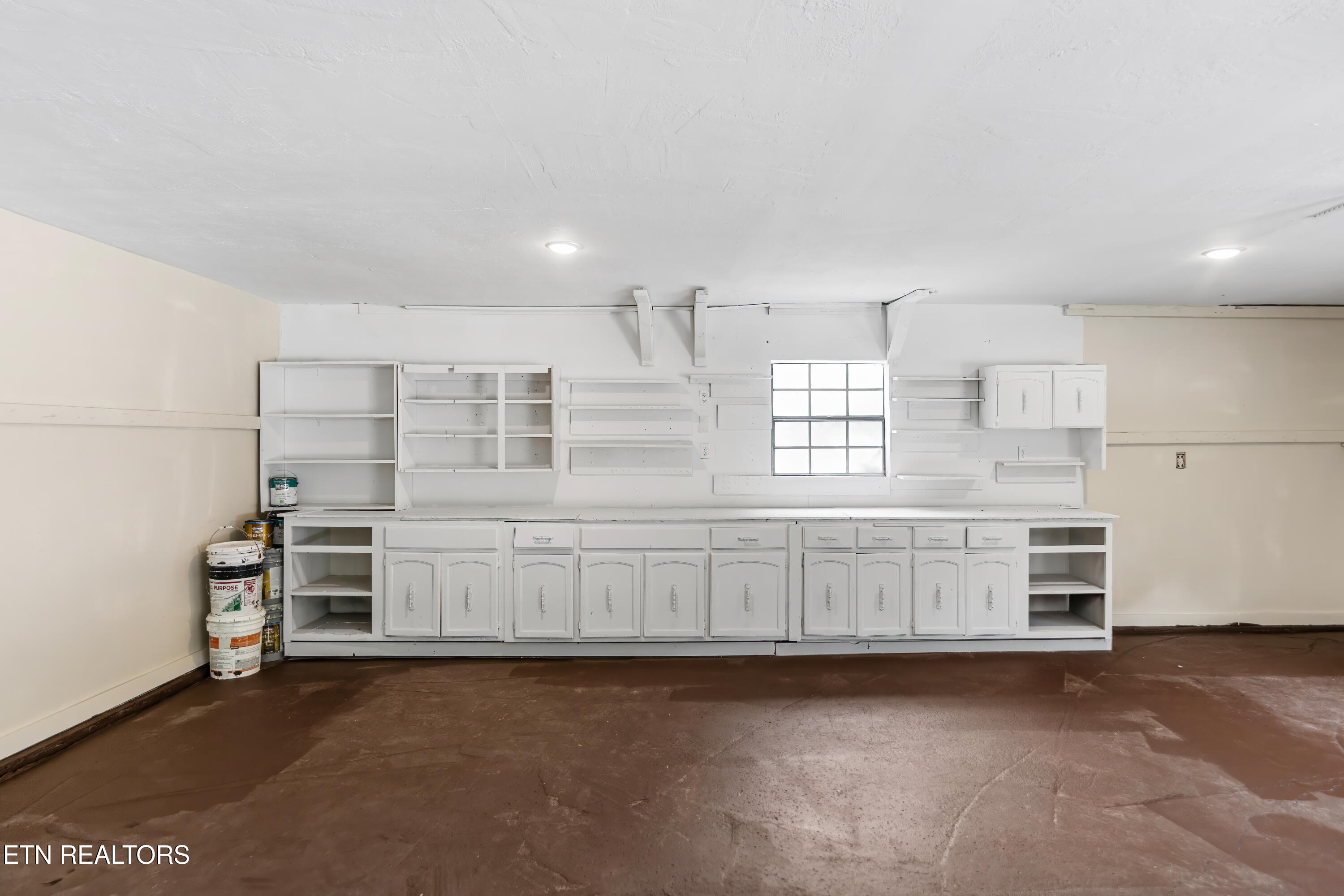 1921 Big Springs Road Maryville TN 37801