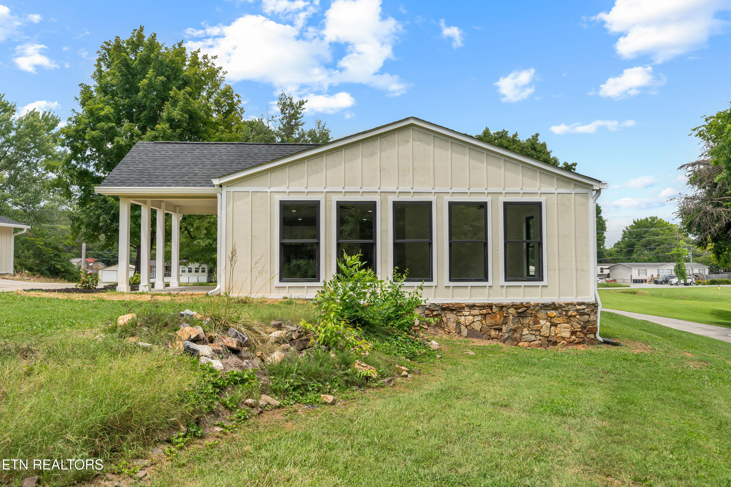 1921 Big Springs Road Maryville TN 37801