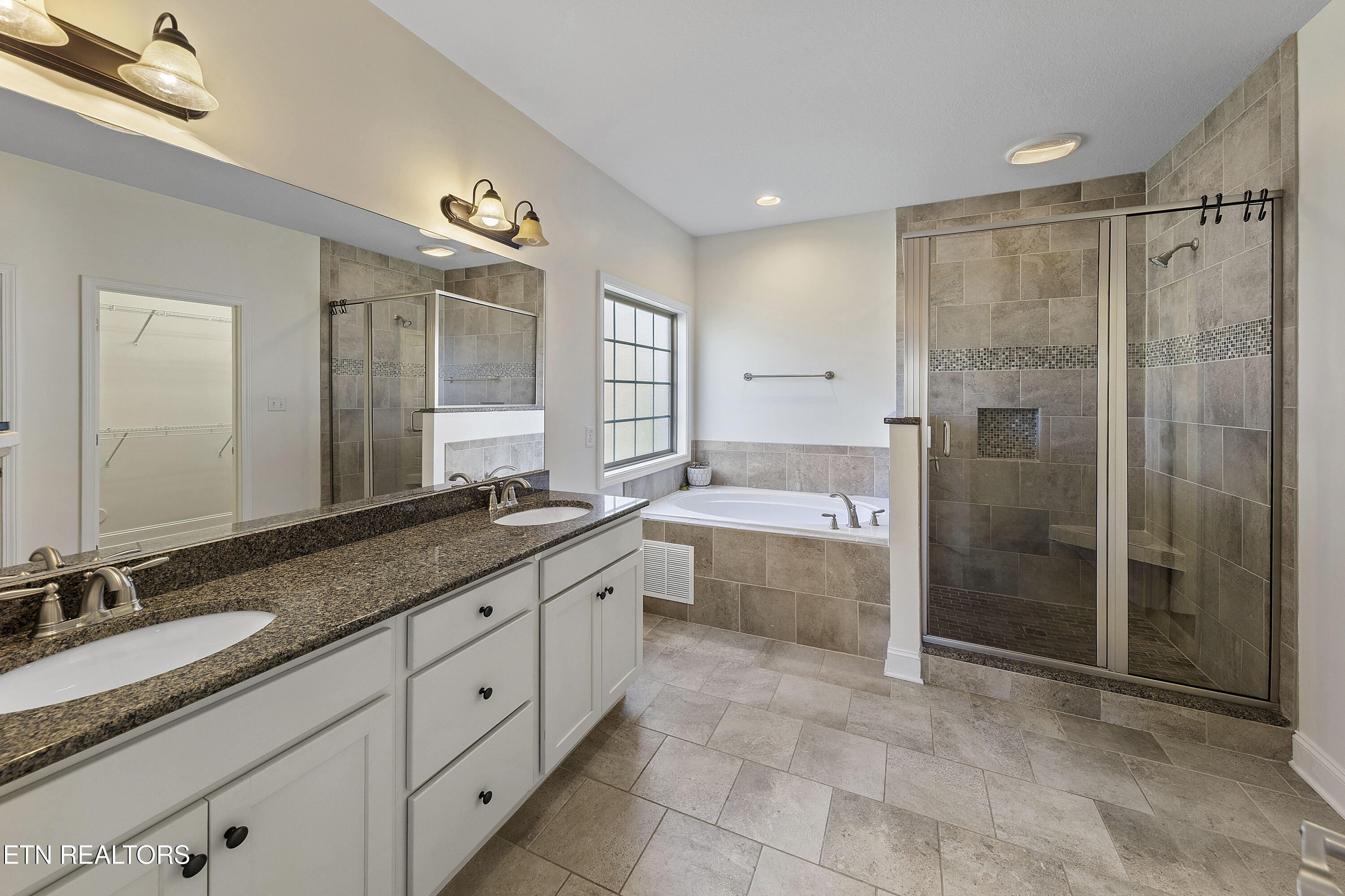 2214 Muddy Creek Lane Knoxville TN 37932