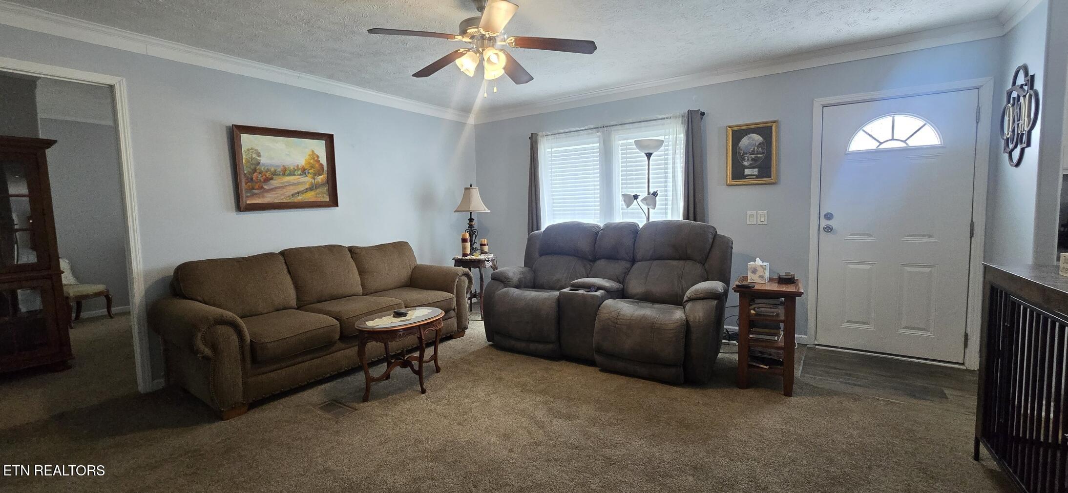 815 Crooked Branch Pvt Road Huntsville TN 37756