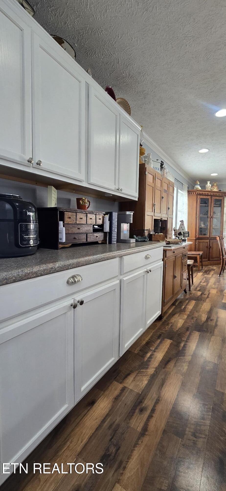 815 Crooked Branch Pvt Road Huntsville TN 37756