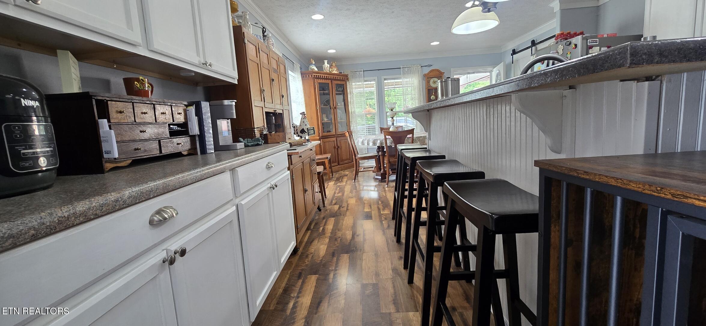 815 Crooked Branch Pvt Road Huntsville TN 37756