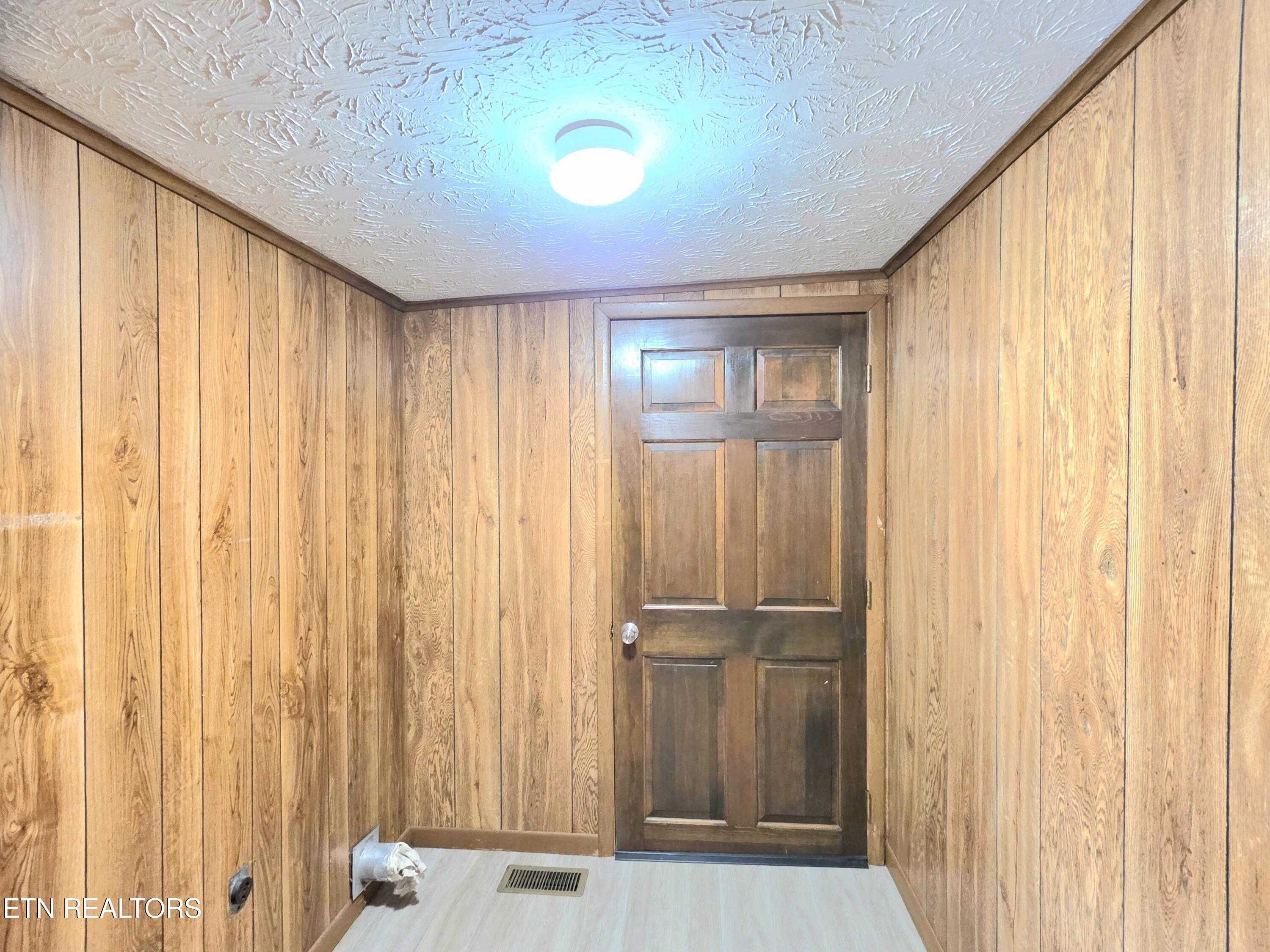 213 Front Street Newport TN 37821