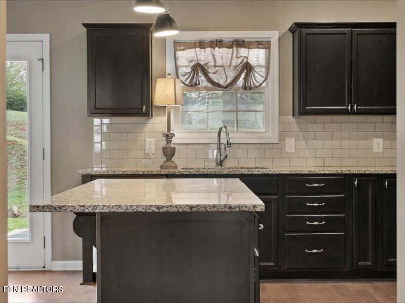 9926 Hummingbird Lane Knoxville TN 37923