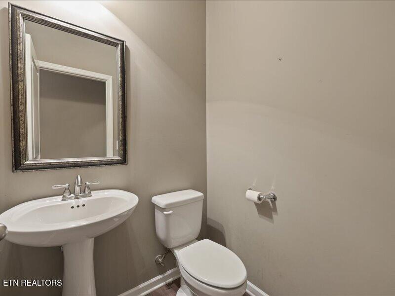 9926 Hummingbird Lane Knoxville TN 37923