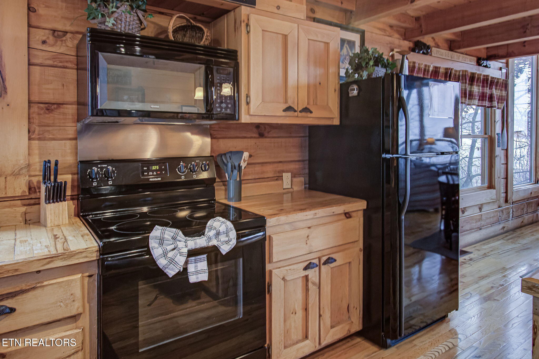 3640 Carsons Ridge Way Sevierville TN 37862