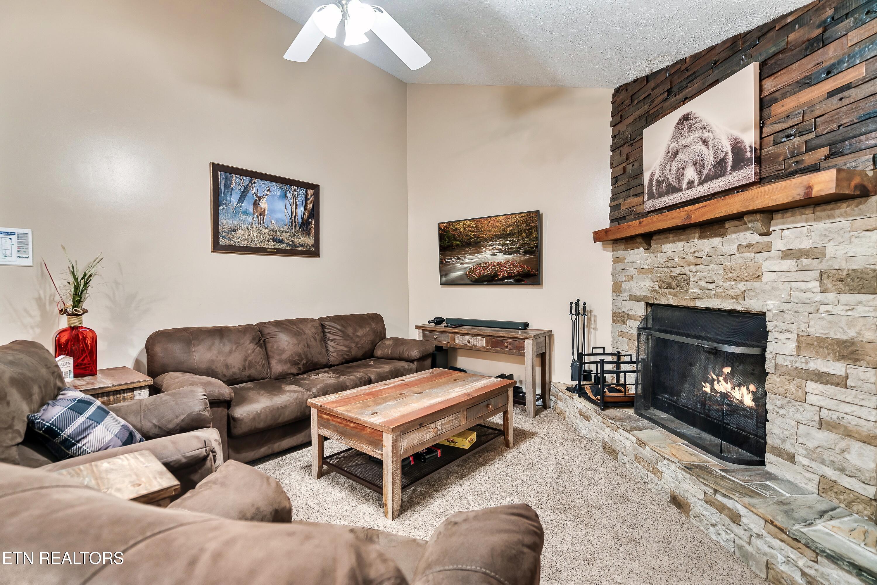 1544 Deer Browse Way Sevierville TN 37876