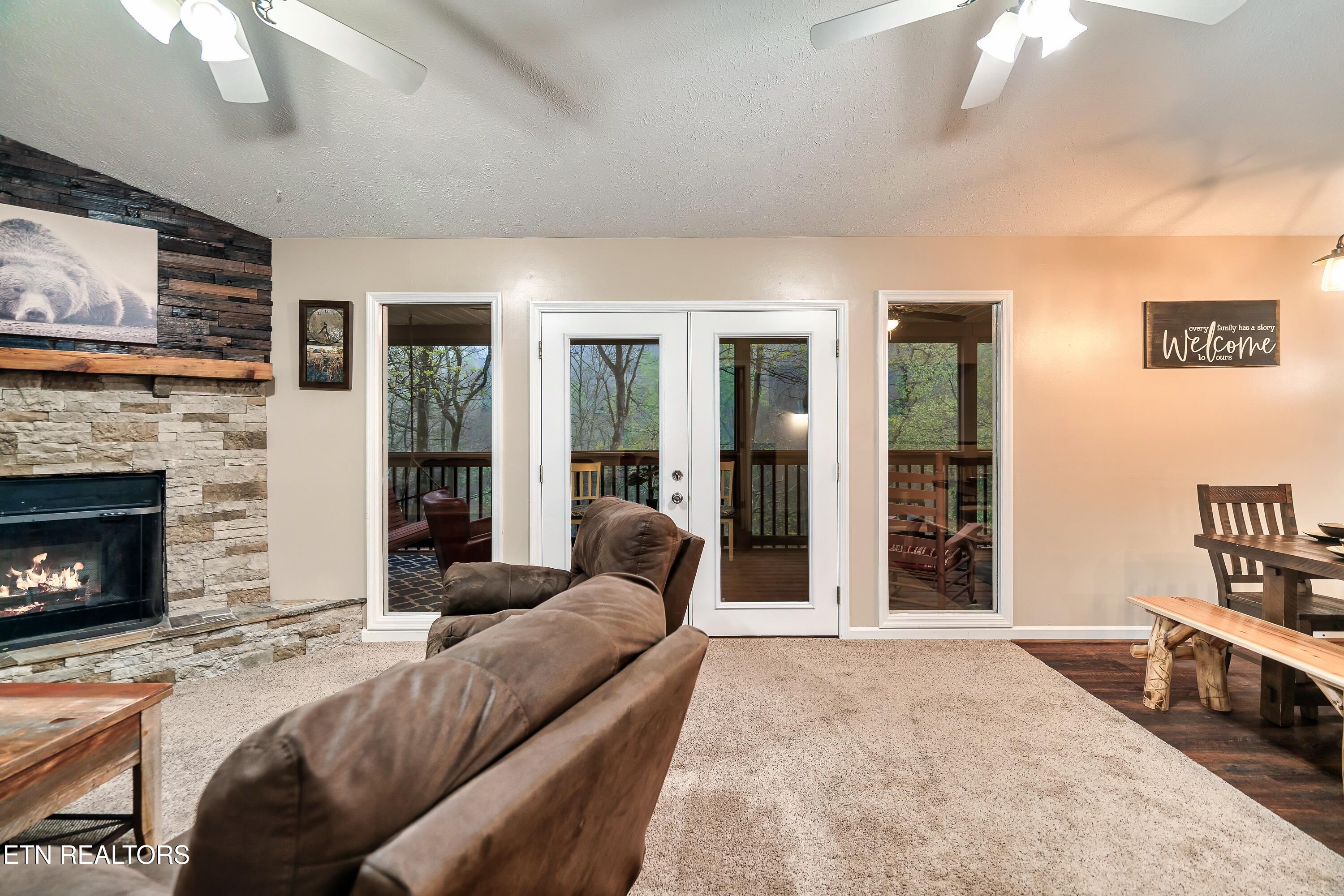 1544 Deer Browse Way Sevierville TN 37876