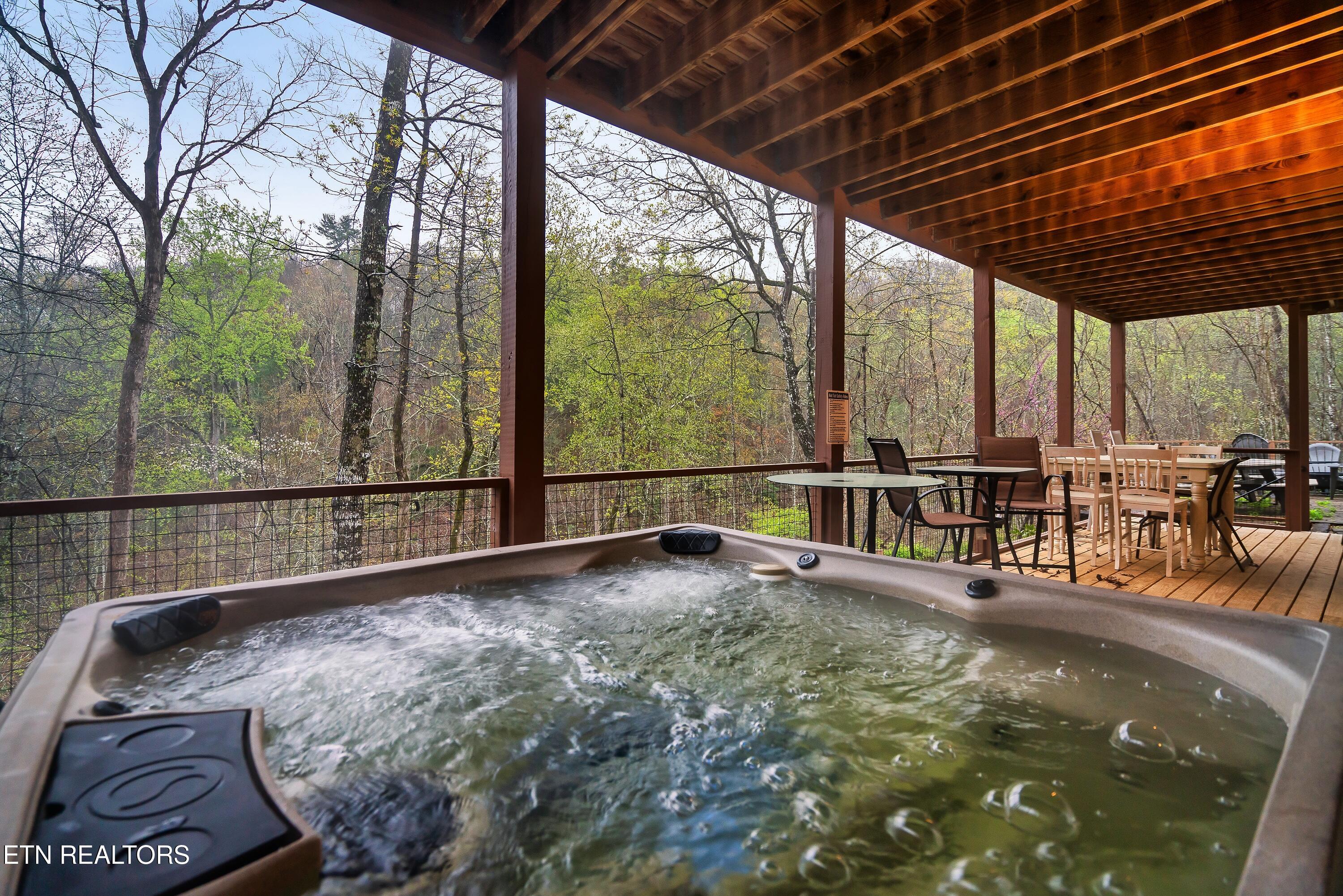 1544 Deer Browse Way Sevierville TN 37876
