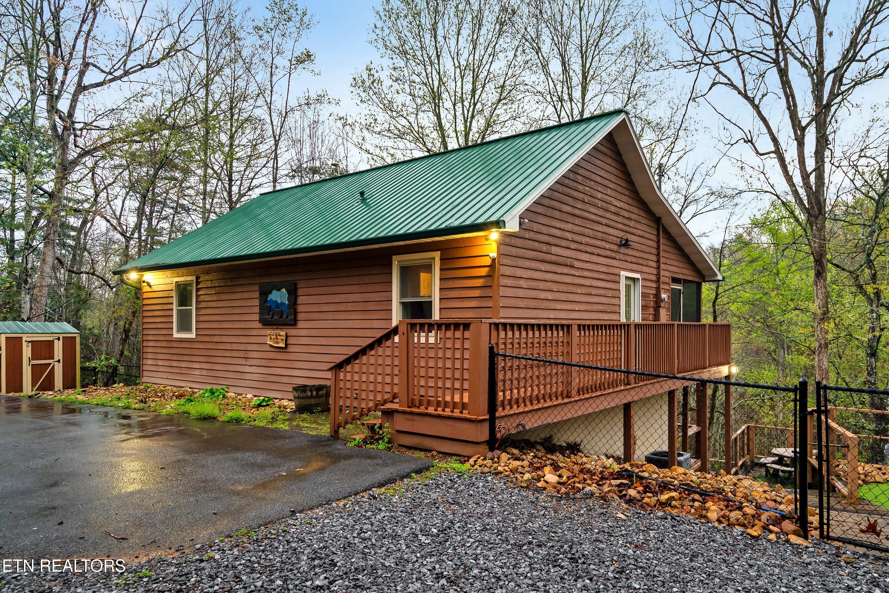 1544 Deer Browse Way Sevierville TN 37876