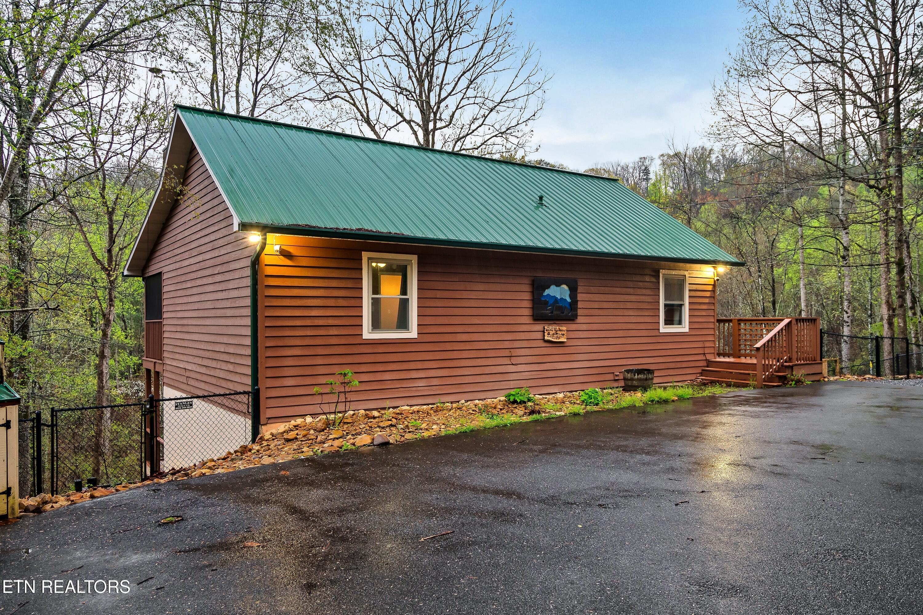 1544 Deer Browse Way Sevierville TN 37876