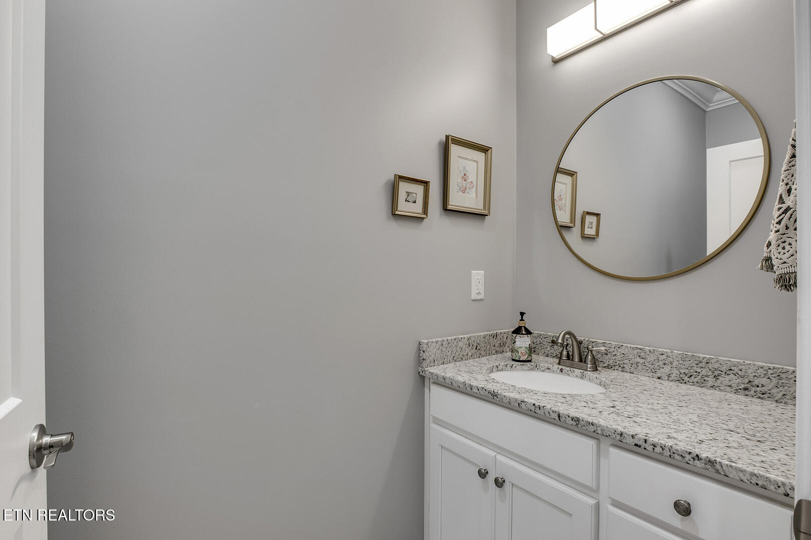752 Old Johnston Valley Road Kingston TN 37763