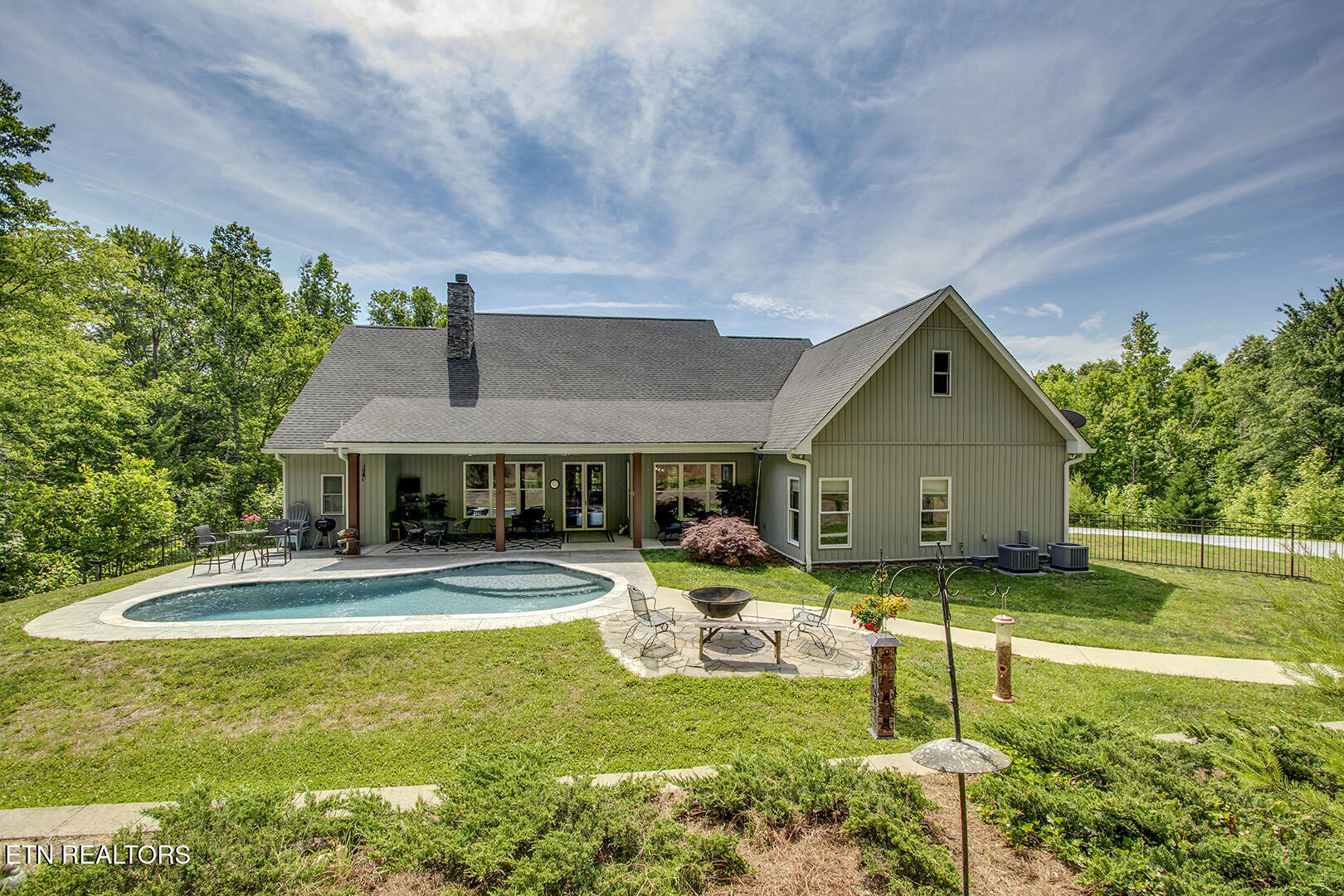 752 Old Johnston Valley Road Kingston TN 37763