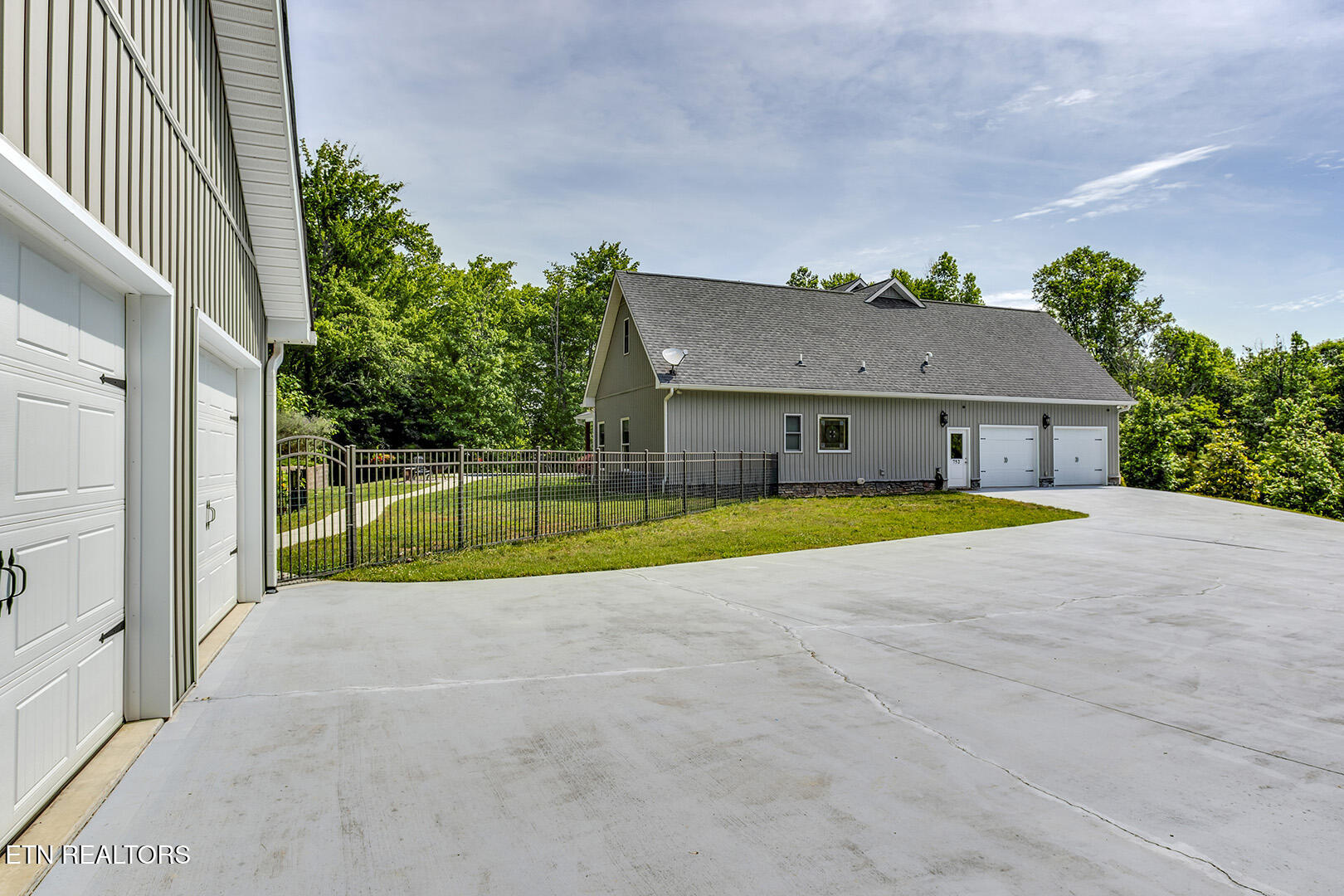 752 Old Johnston Valley Road Kingston TN 37763