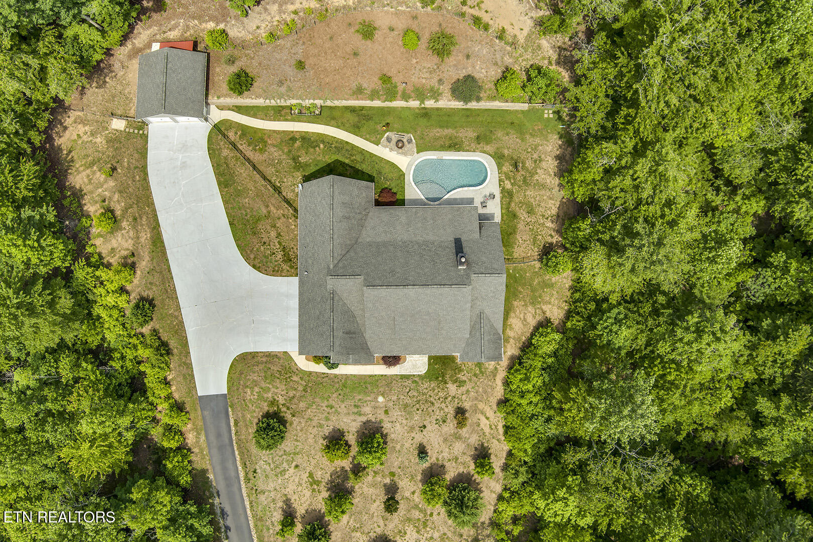 752 Old Johnston Valley Road Kingston TN 37763