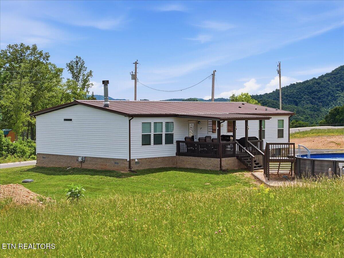 1068 Elaine Drive Tazewell TN 37879