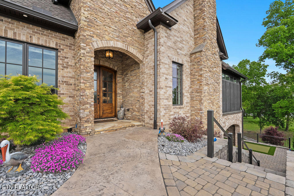 699 Cypress Pointe Drive Lenoir City TN 37772