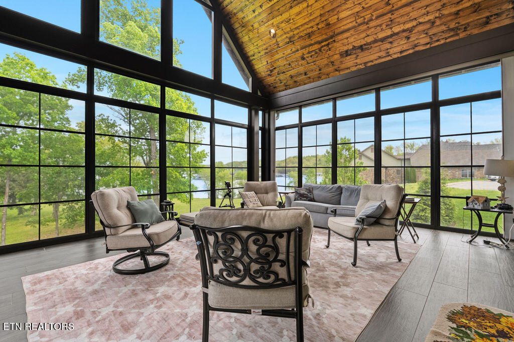 699 Cypress Pointe Drive Lenoir City TN 37772