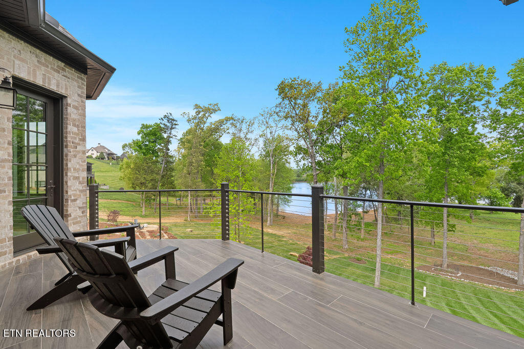 699 Cypress Pointe Drive Lenoir City TN 37772