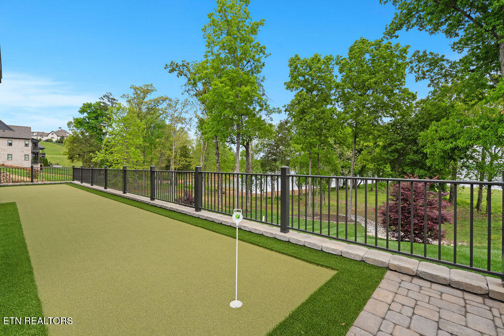 699 Cypress Pointe Drive Lenoir City TN 37772