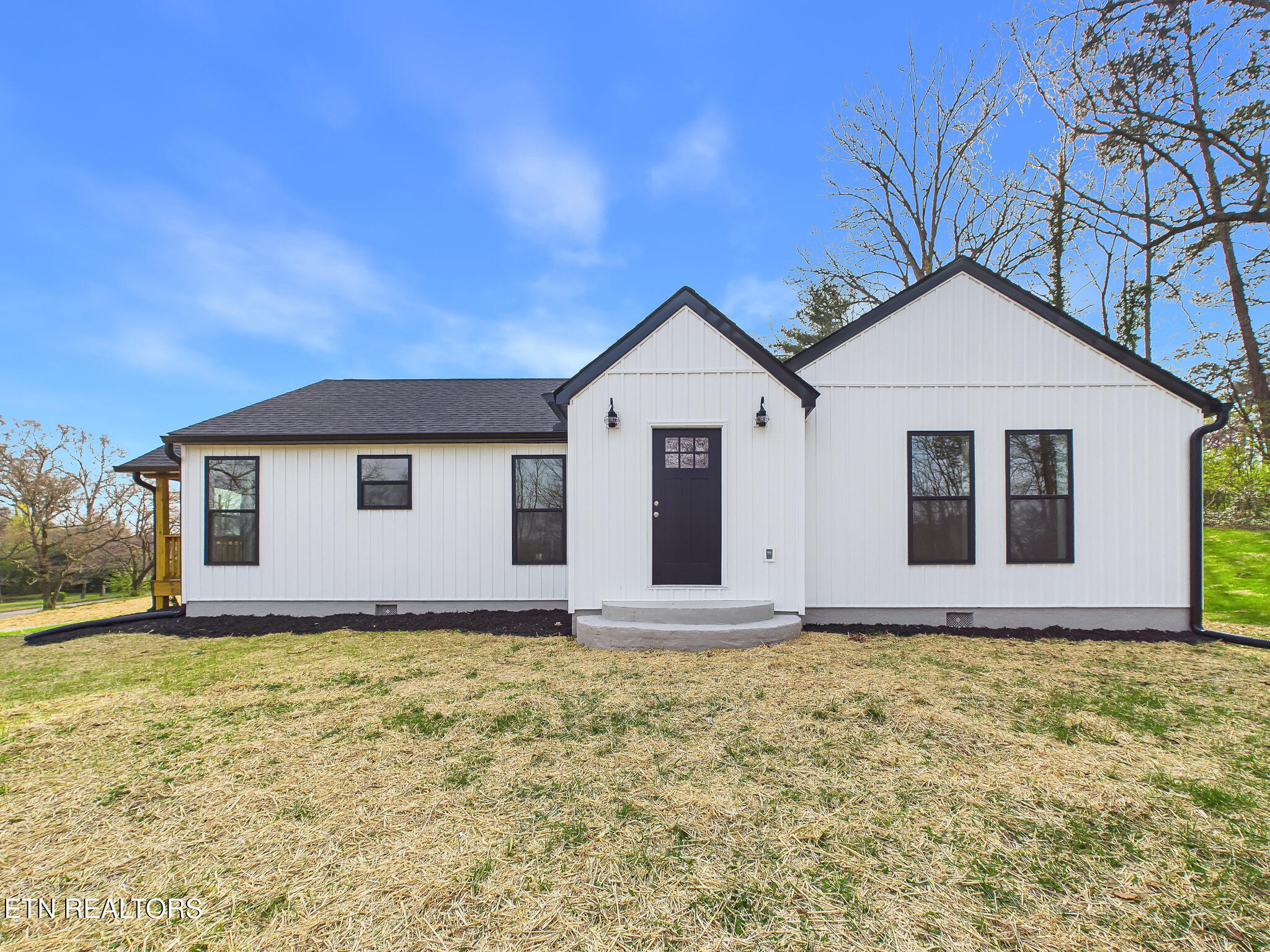 6 Shawnee Trail Athens TN 37303