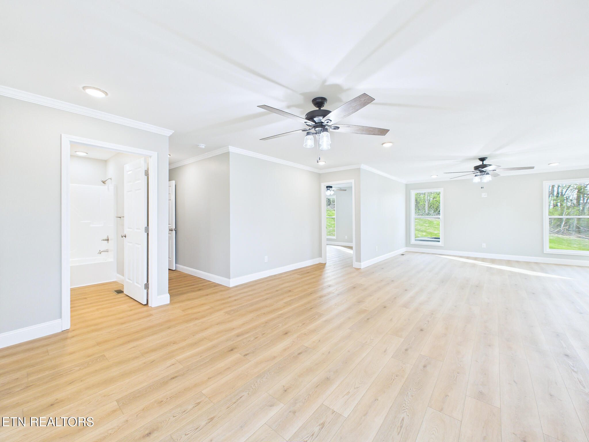 6 Shawnee Trail Athens TN 37303
