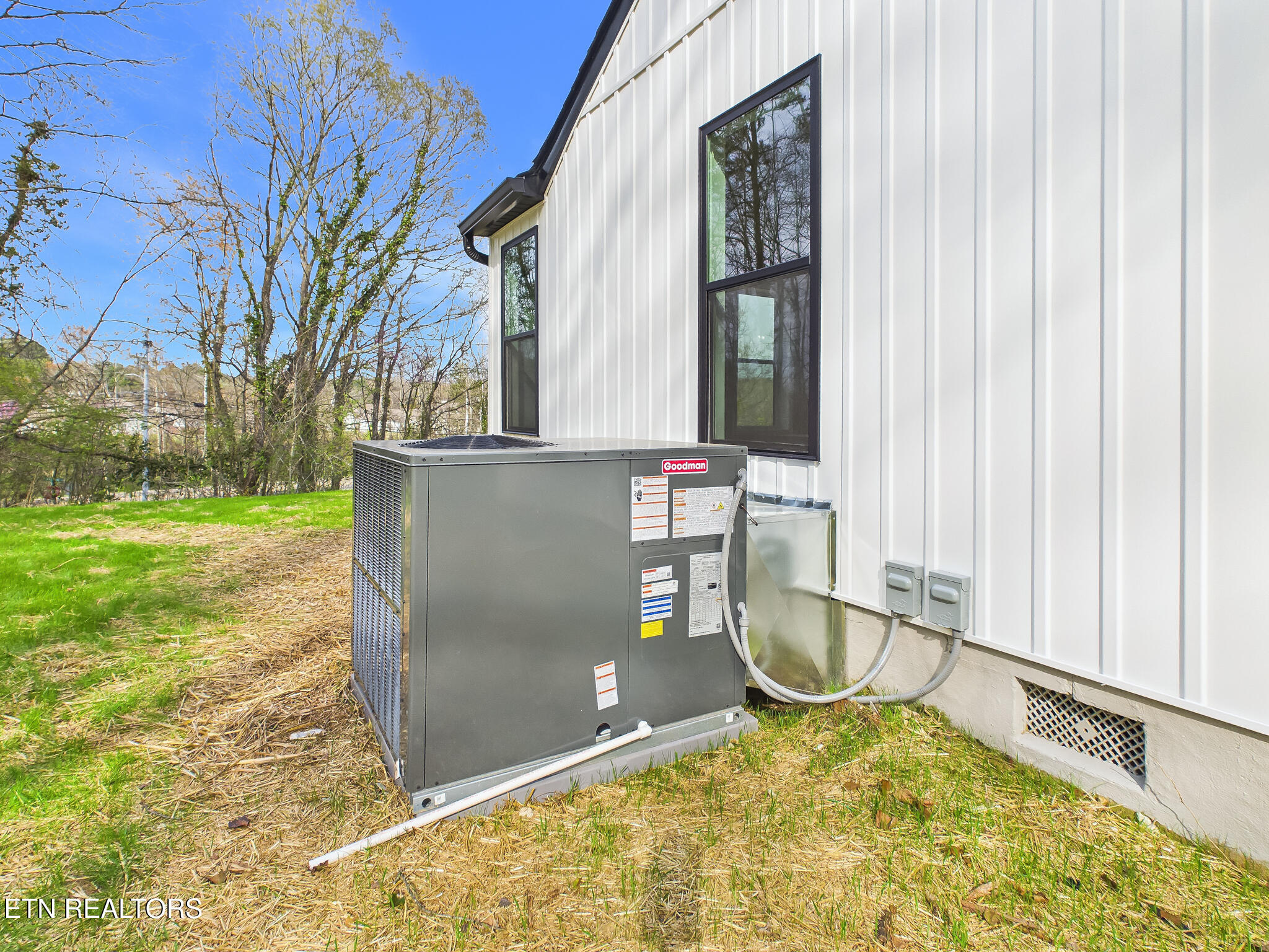 6 Shawnee Trail Athens TN 37303