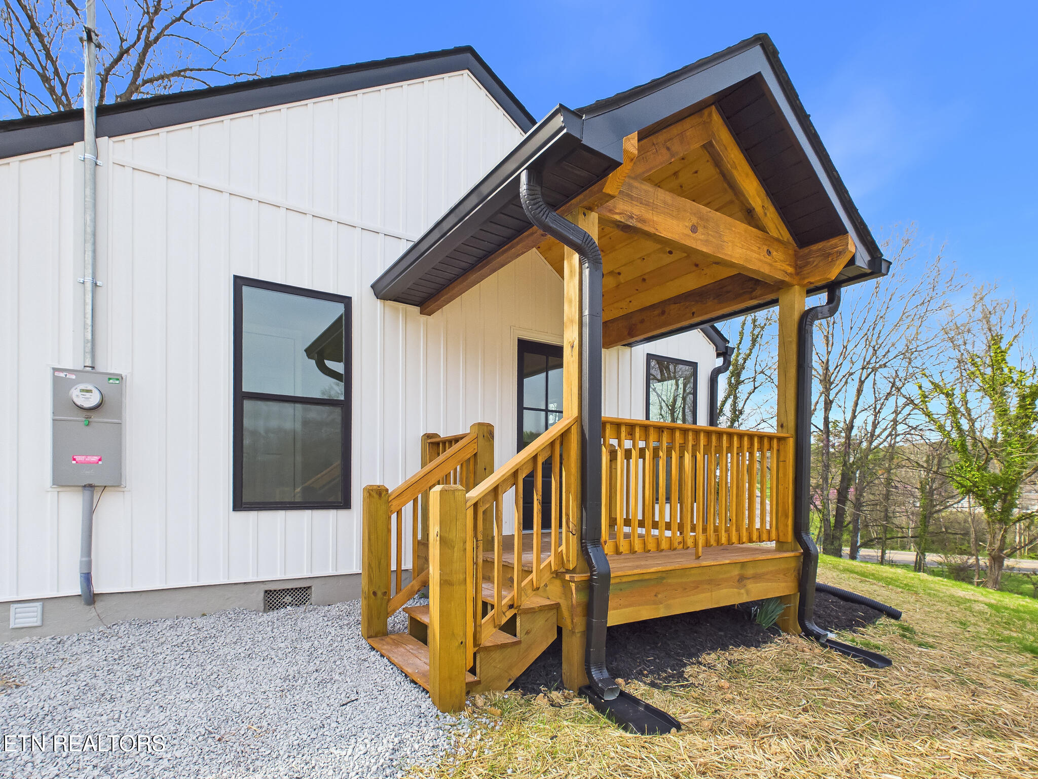 6 Shawnee Trail Athens TN 37303
