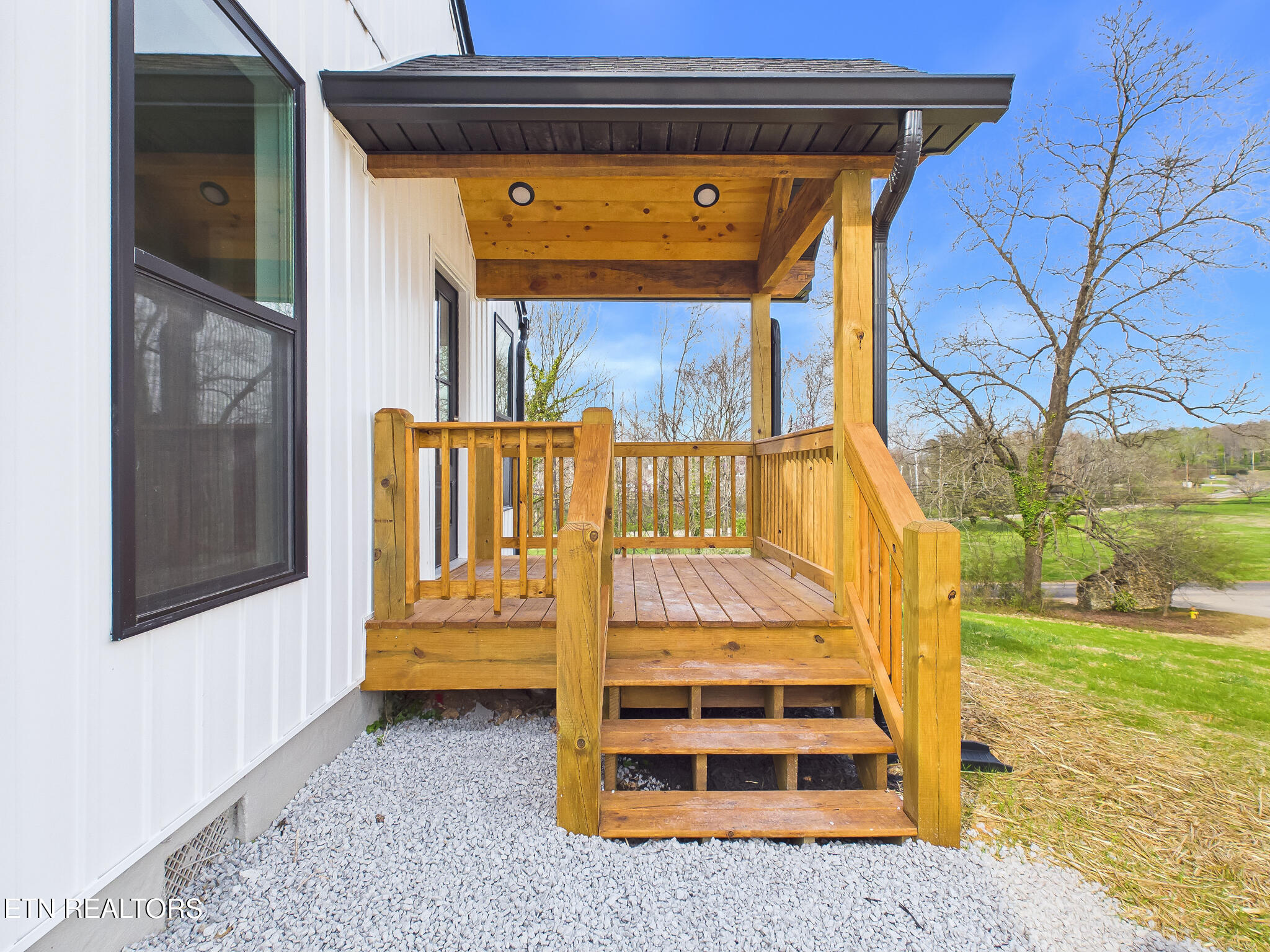 6 Shawnee Trail Athens TN 37303