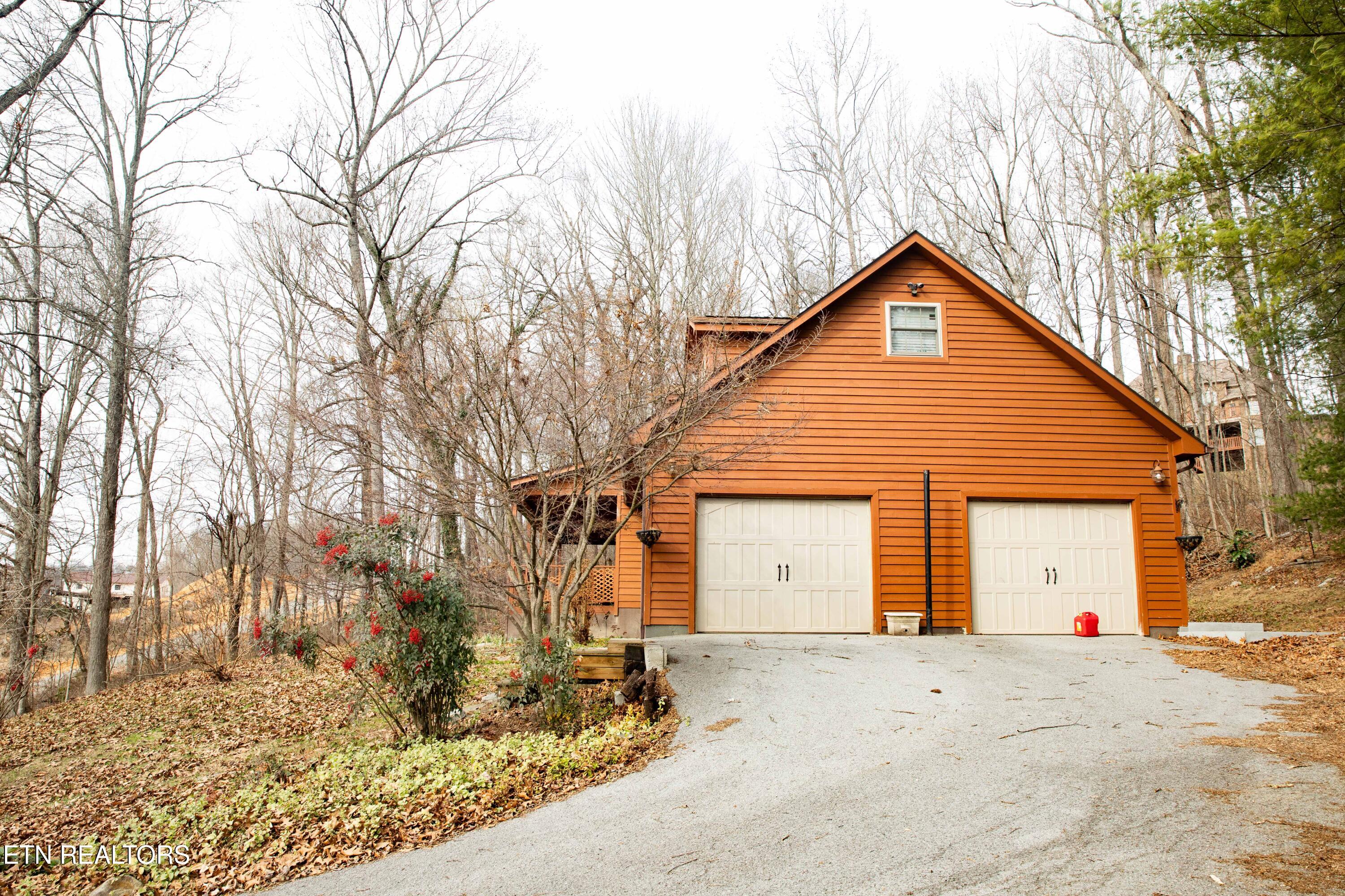306 Mountain Road New Tazewell TN 37825