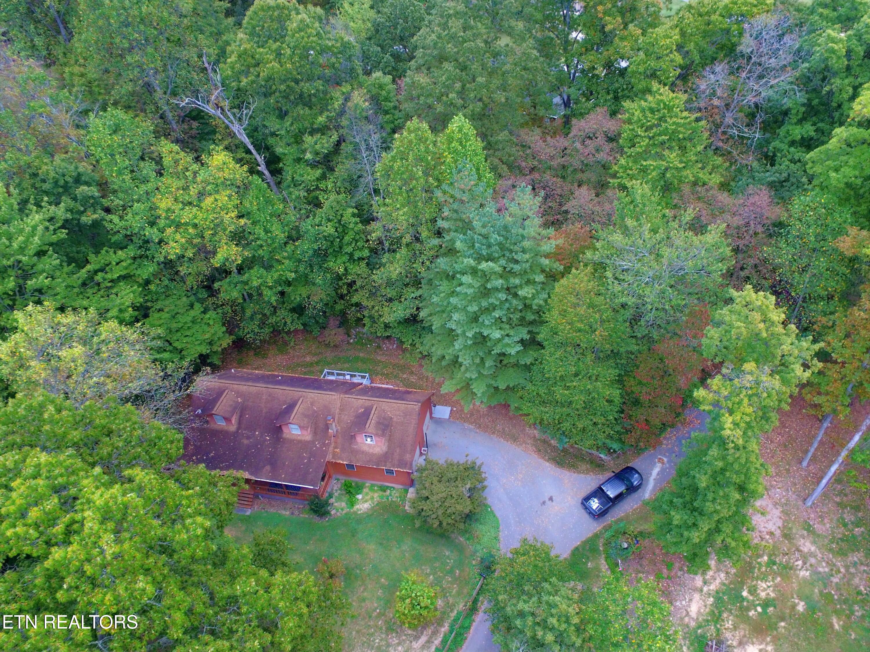 306 Mountain Road New Tazewell TN 37825