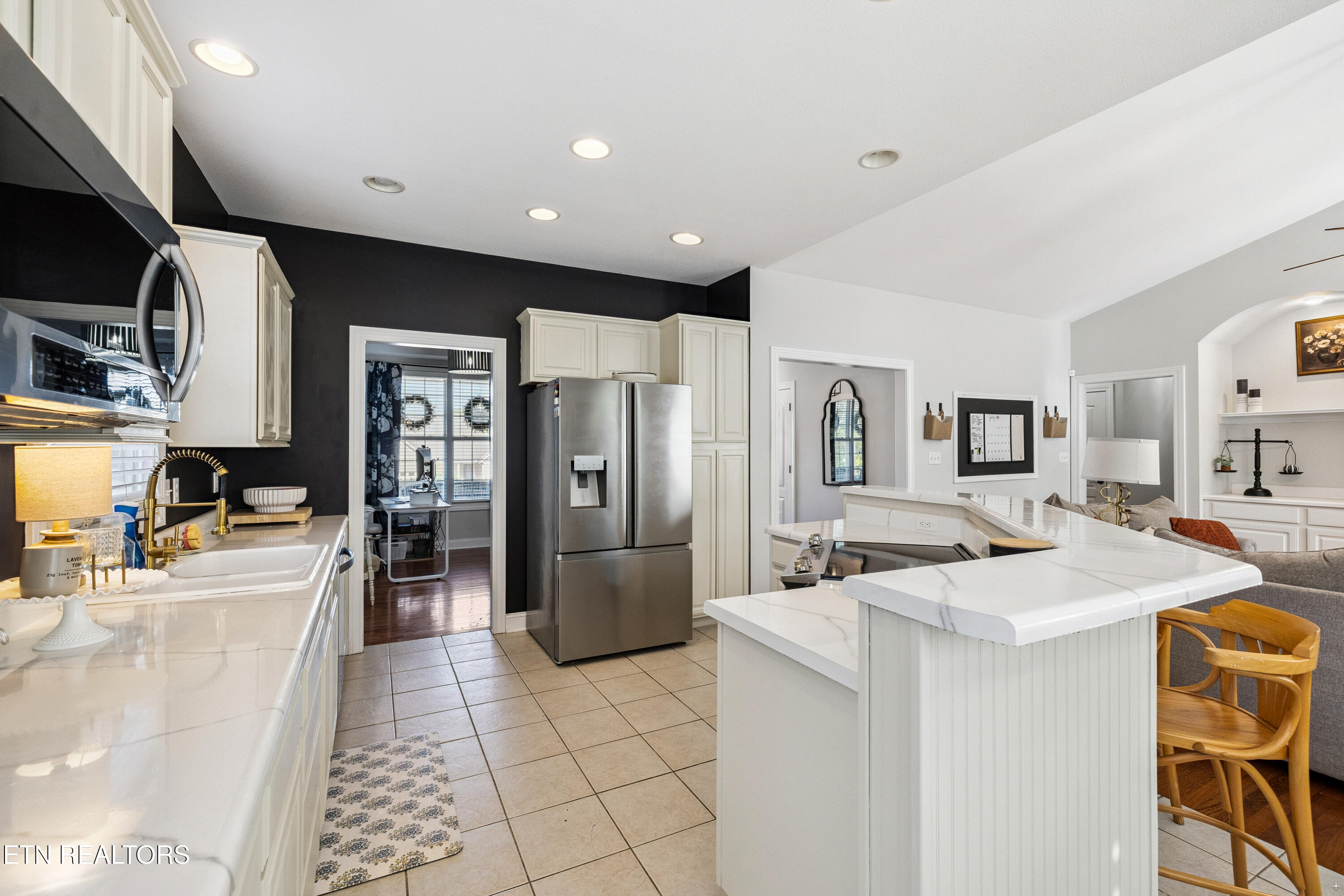 205 Cornerstone Circle Clinton TN 37716