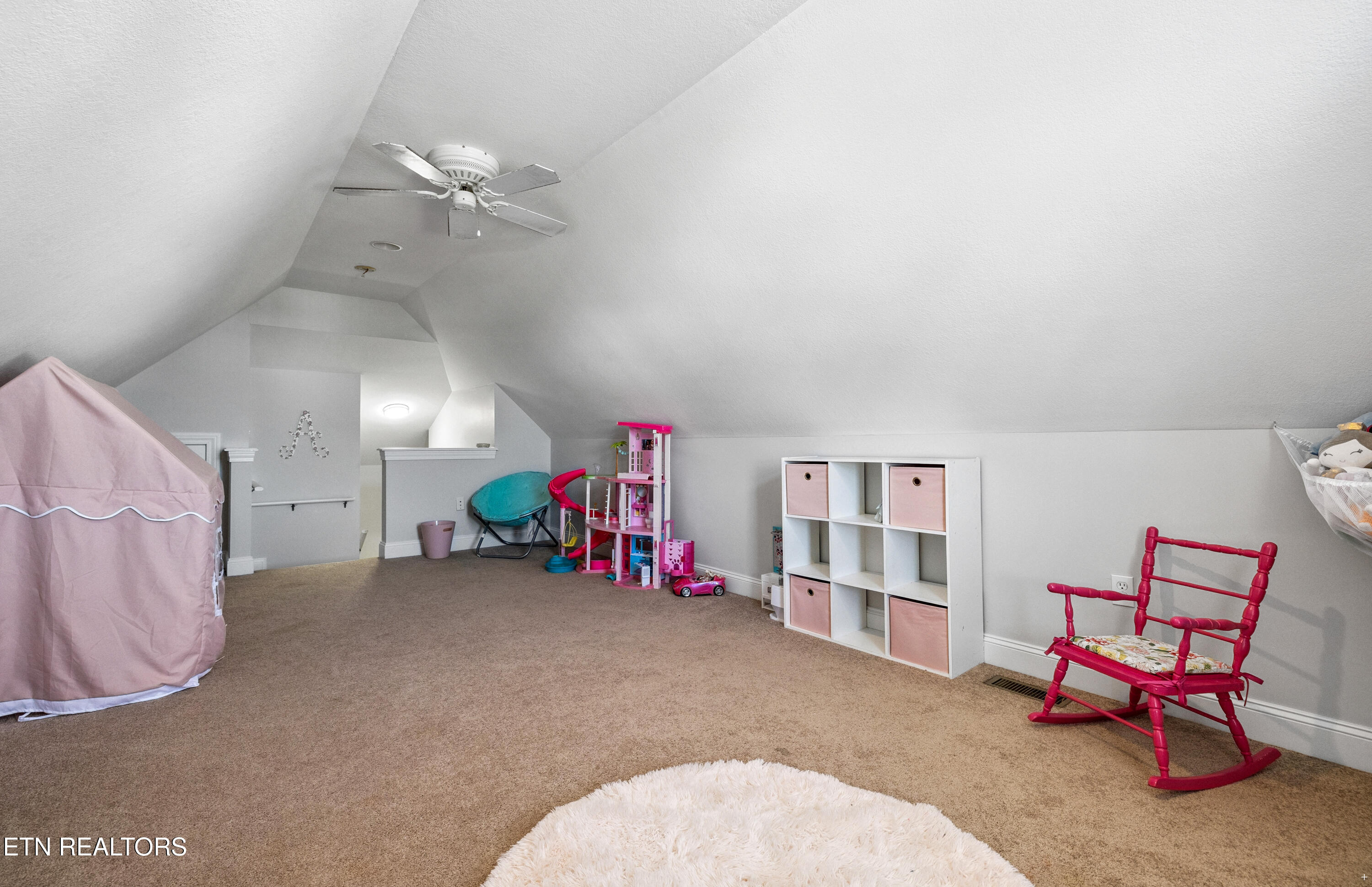205 Cornerstone Circle Clinton TN 37716
