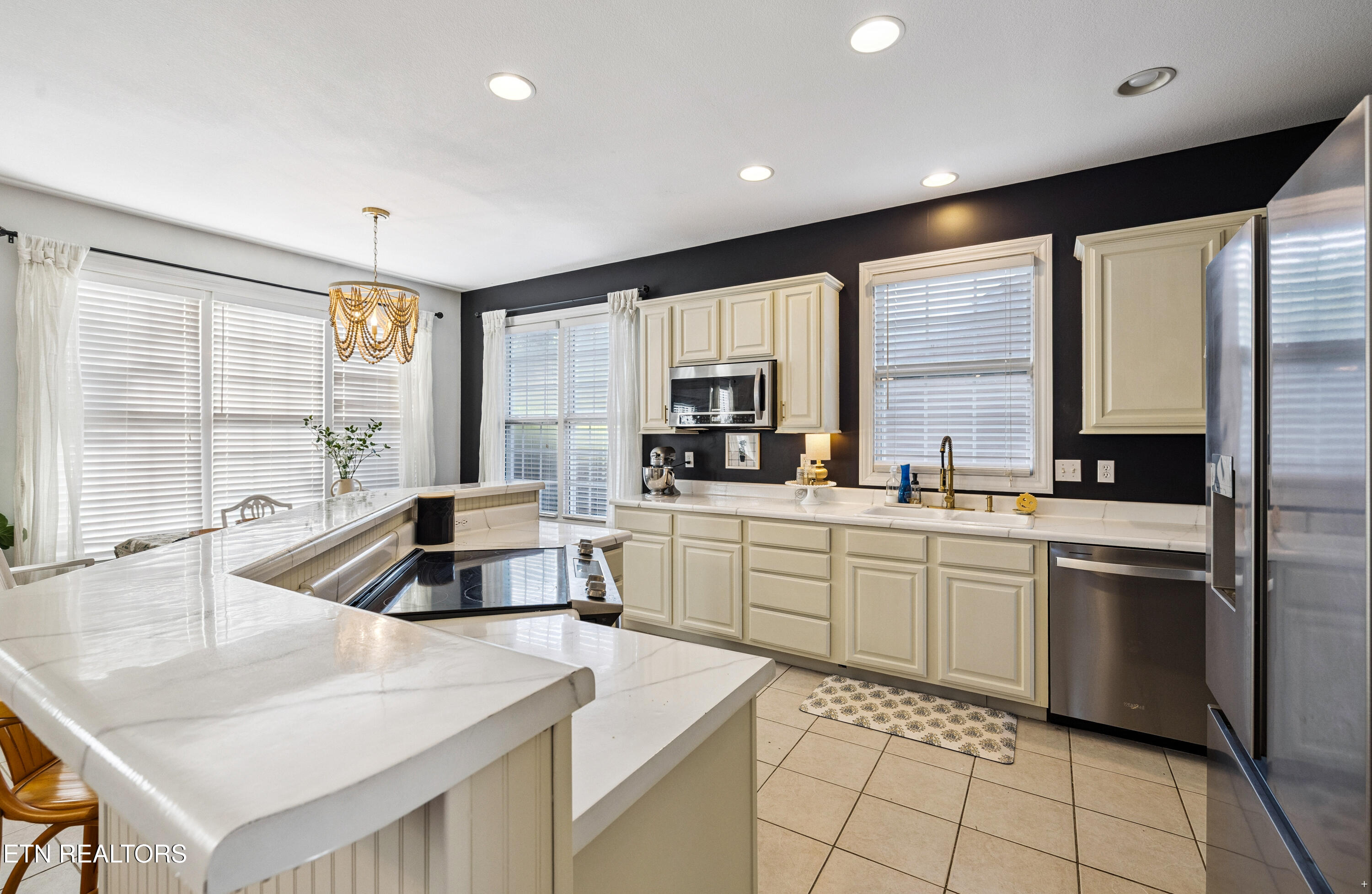 205 Cornerstone Circle Clinton TN 37716