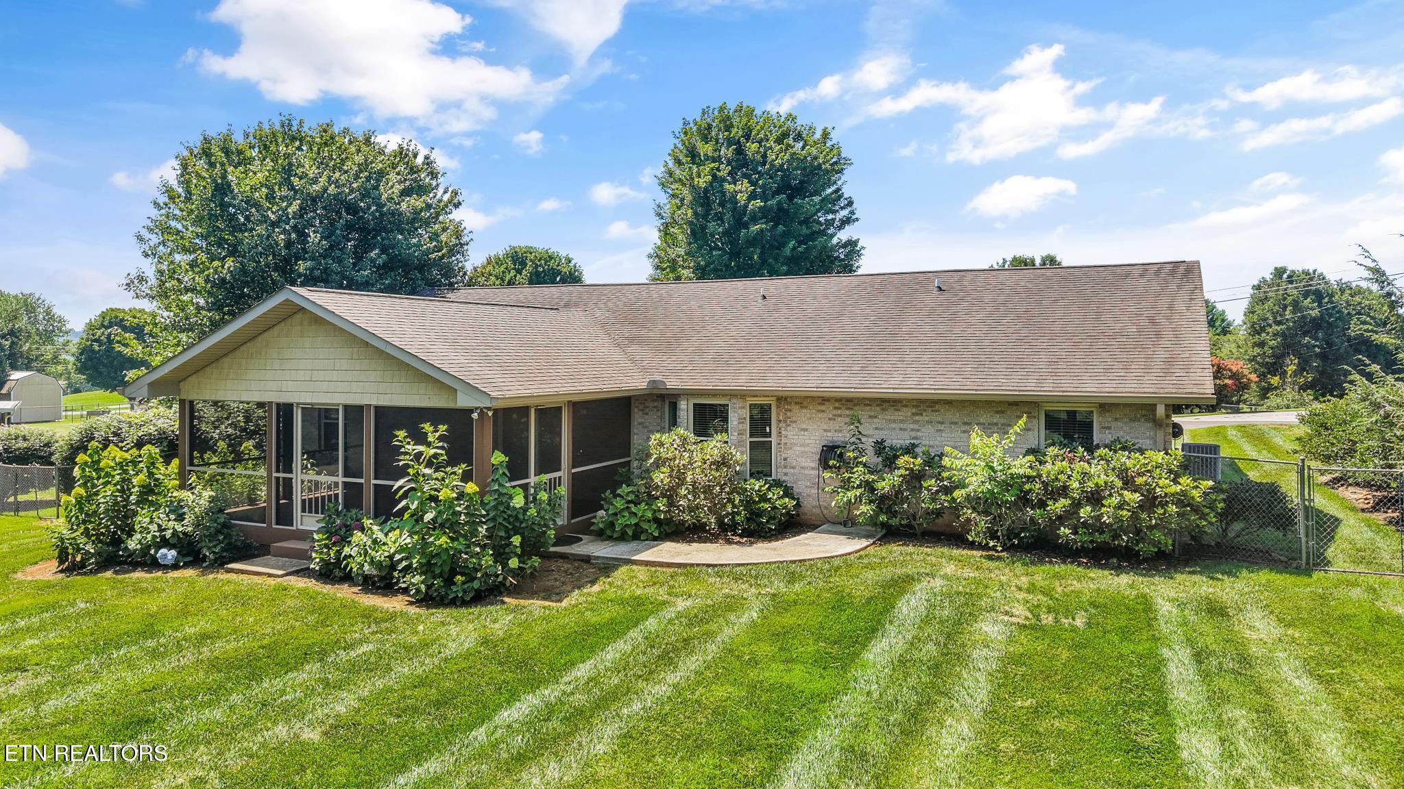 1416 Little Kaycee Drive Sevierville TN 37876