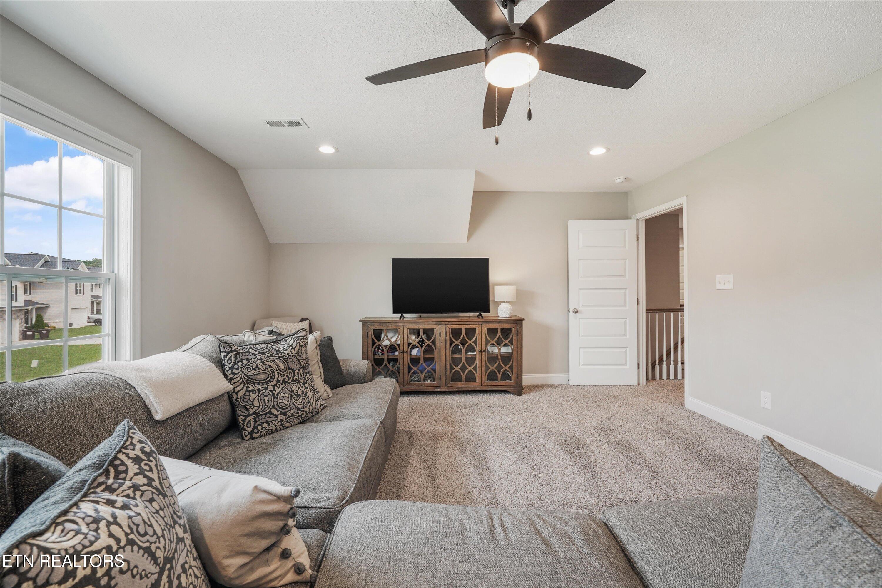 5926 Honeycrisp Road Knoxville TN 37931