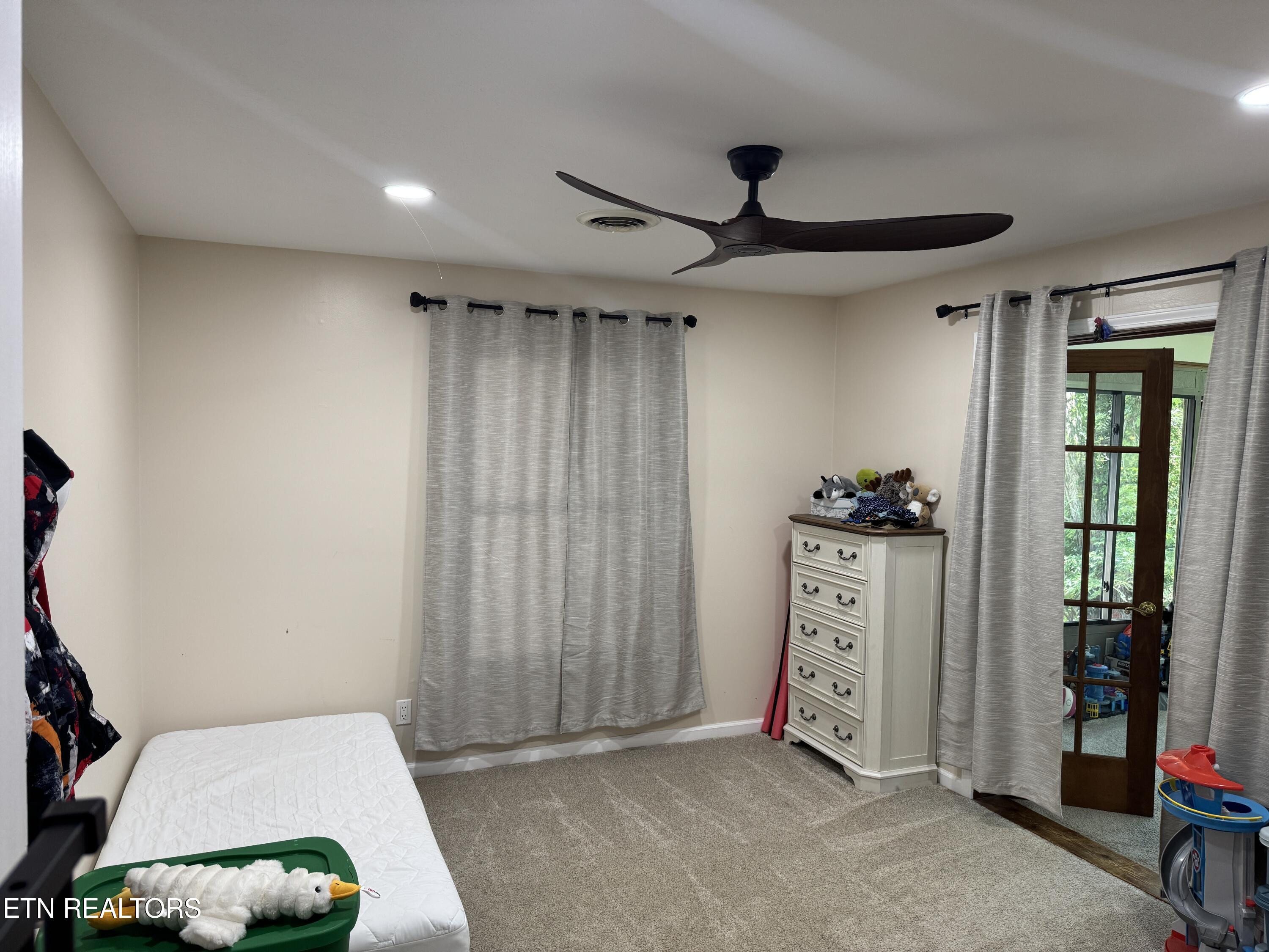 126 Westwood Drive Clinton TN 37716