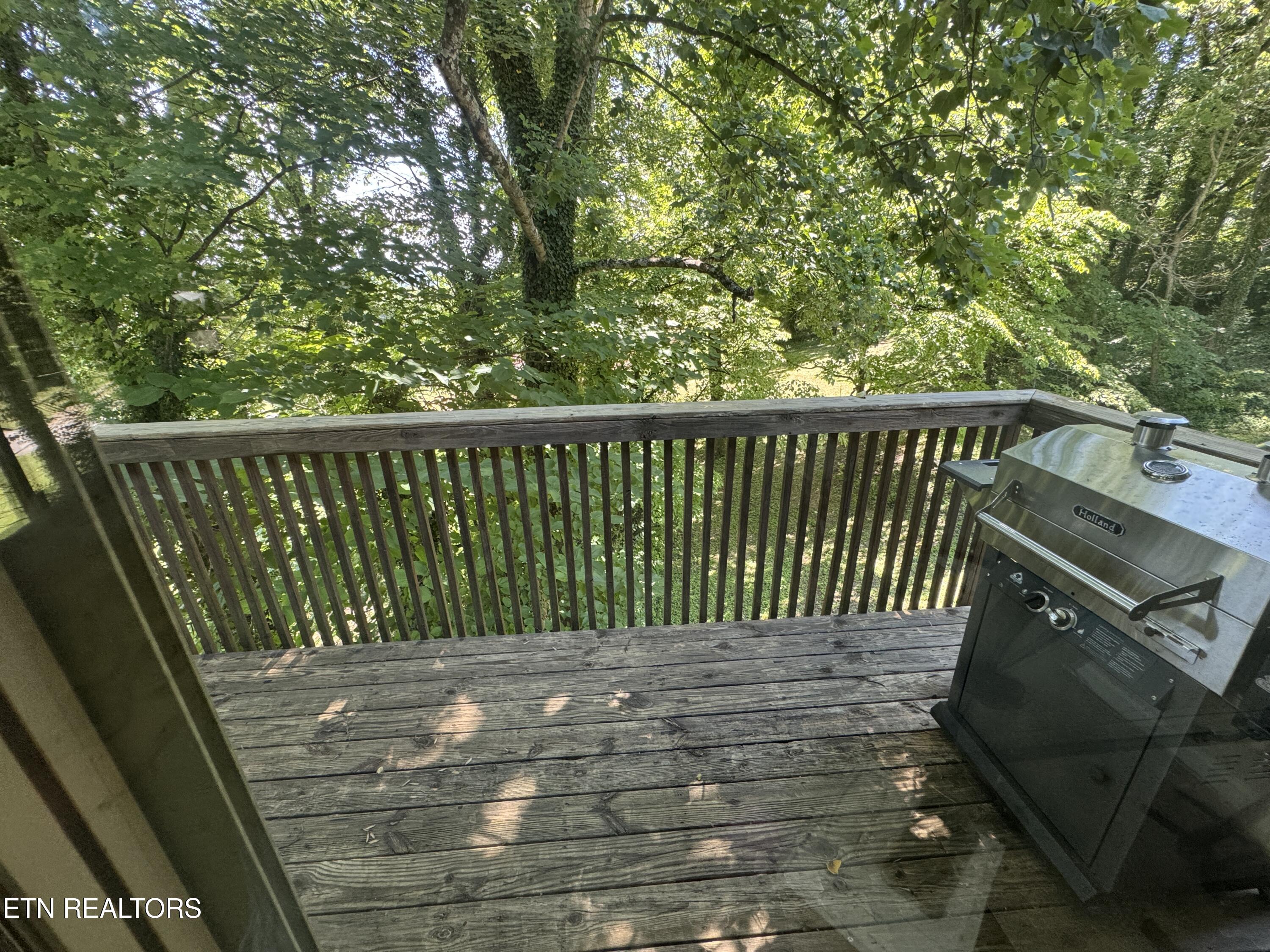 126 Westwood Drive Clinton TN 37716