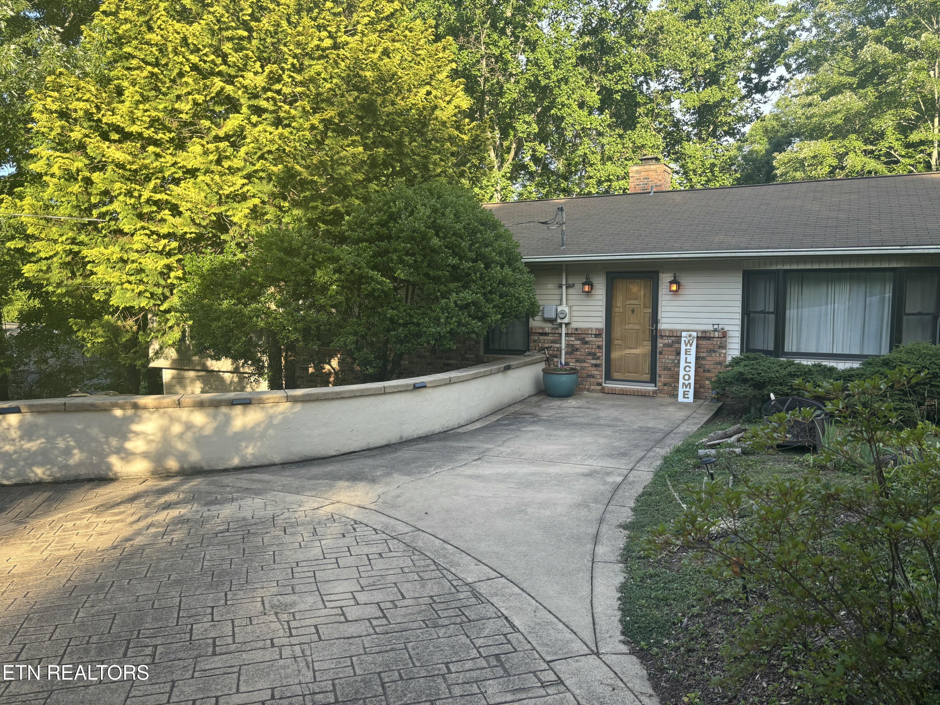 126 Westwood Drive Clinton TN 37716