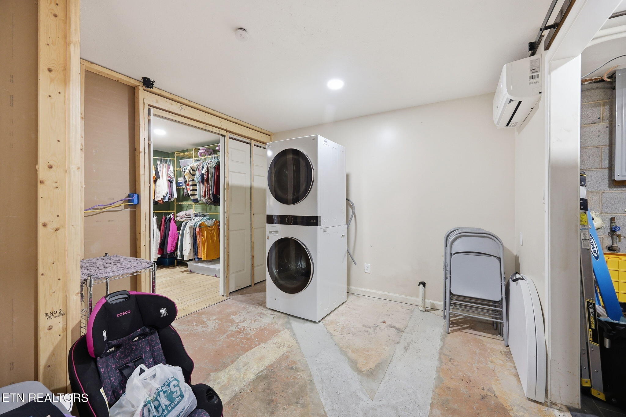 126 Westwood Drive Clinton TN 37716