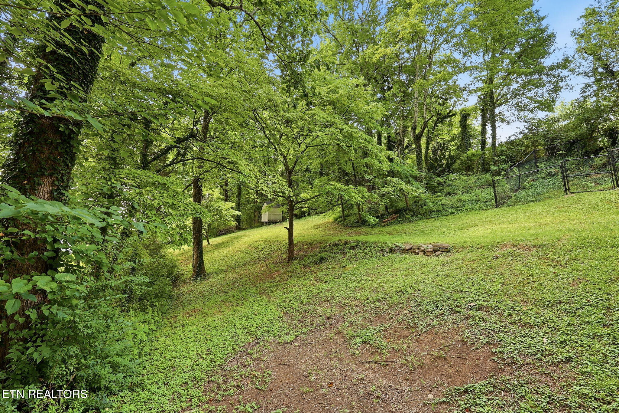 126 Westwood Drive Clinton TN 37716