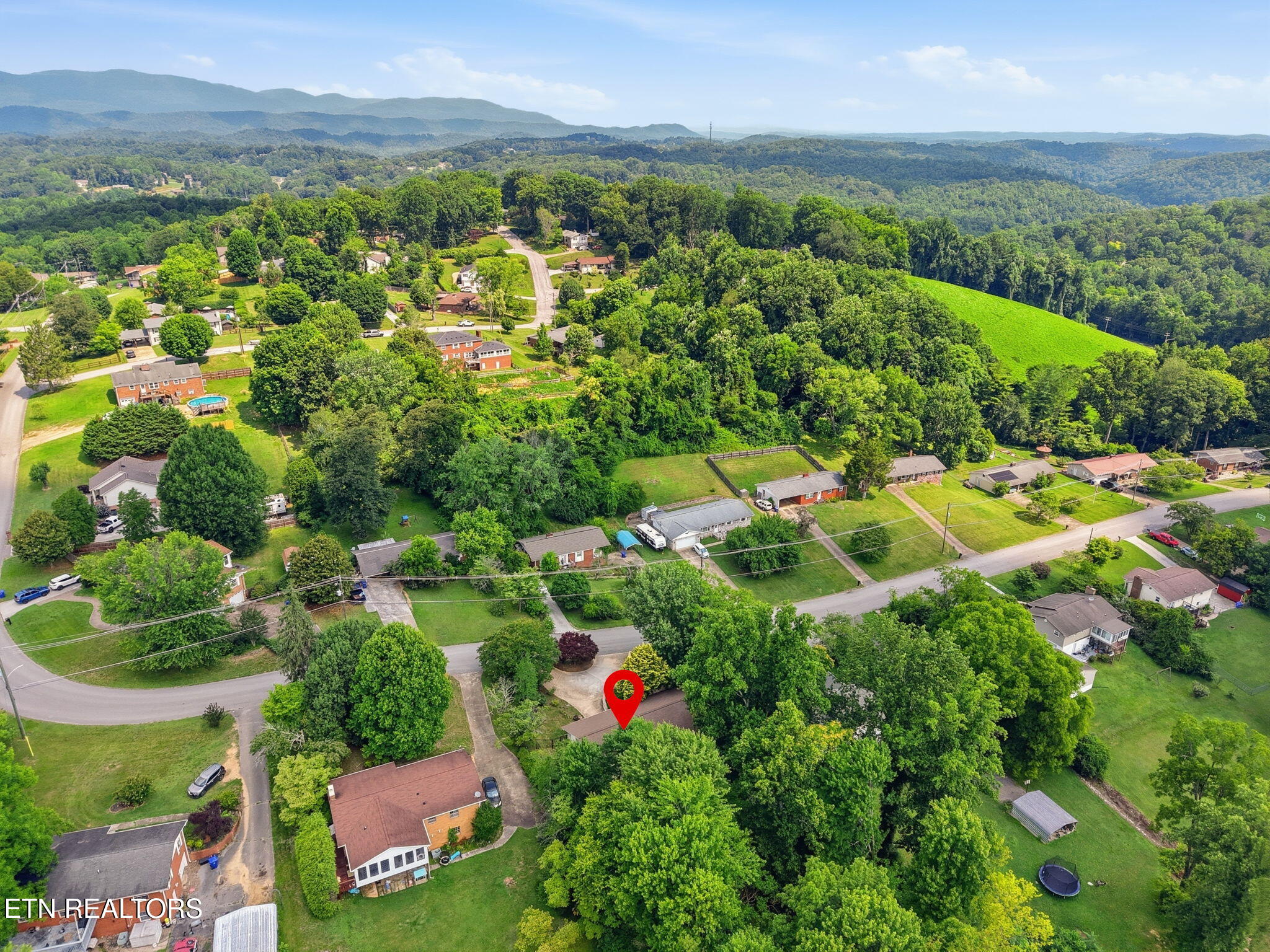 126 Westwood Drive Clinton TN 37716