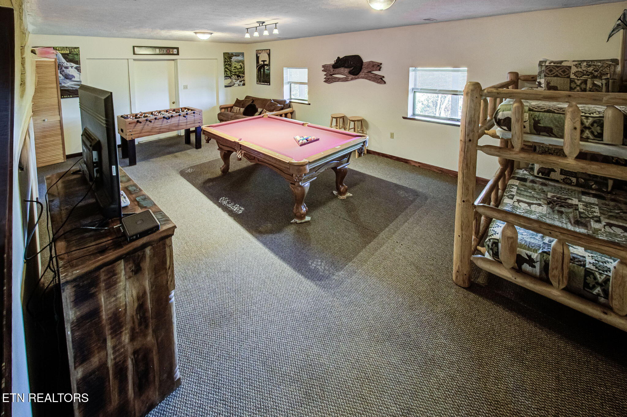 1640 Bench Mountain Way Sevierville TN 37862